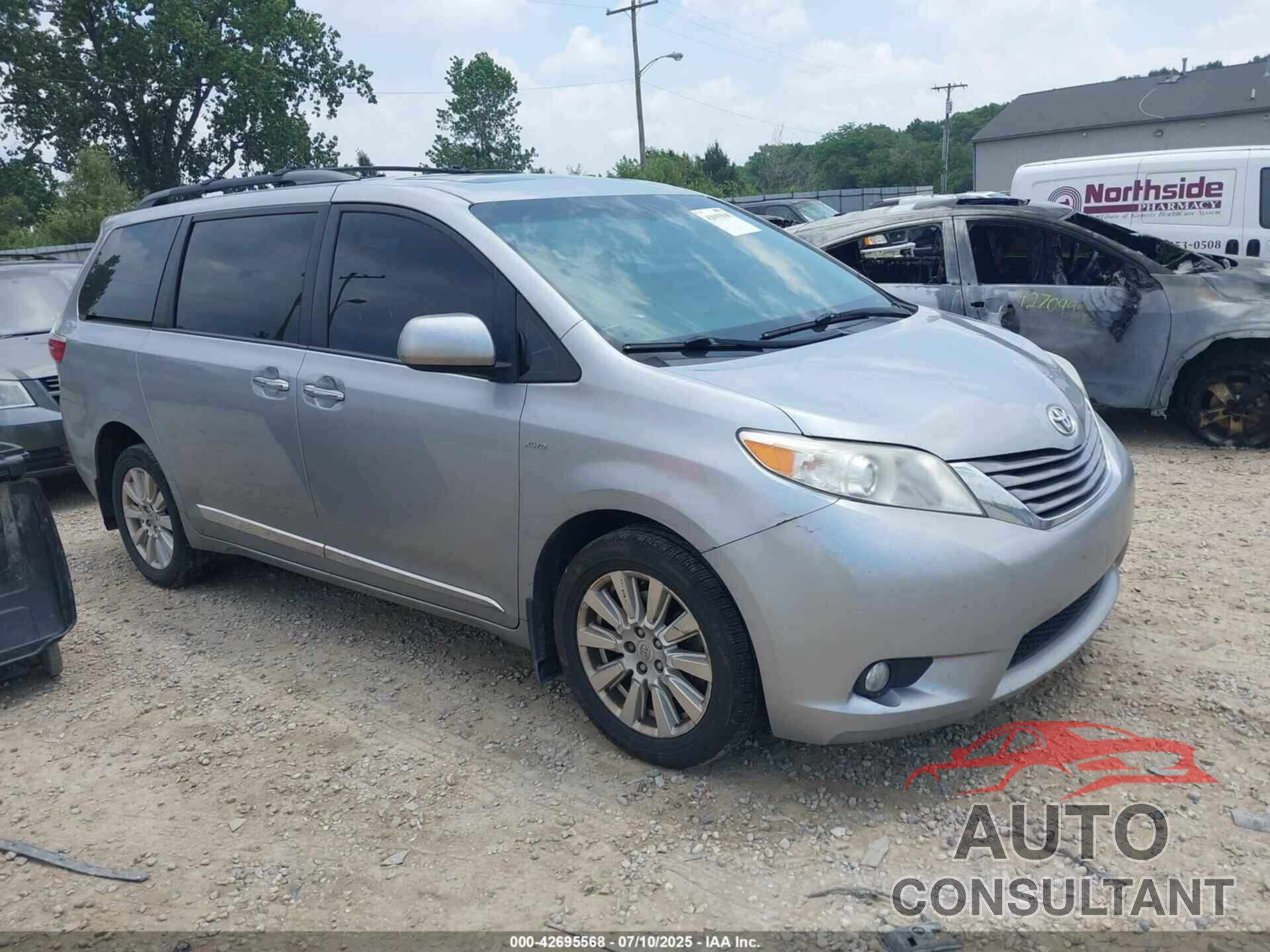 TOYOTA SIENNA 2017 - 5TDDZ3DC4HS156256