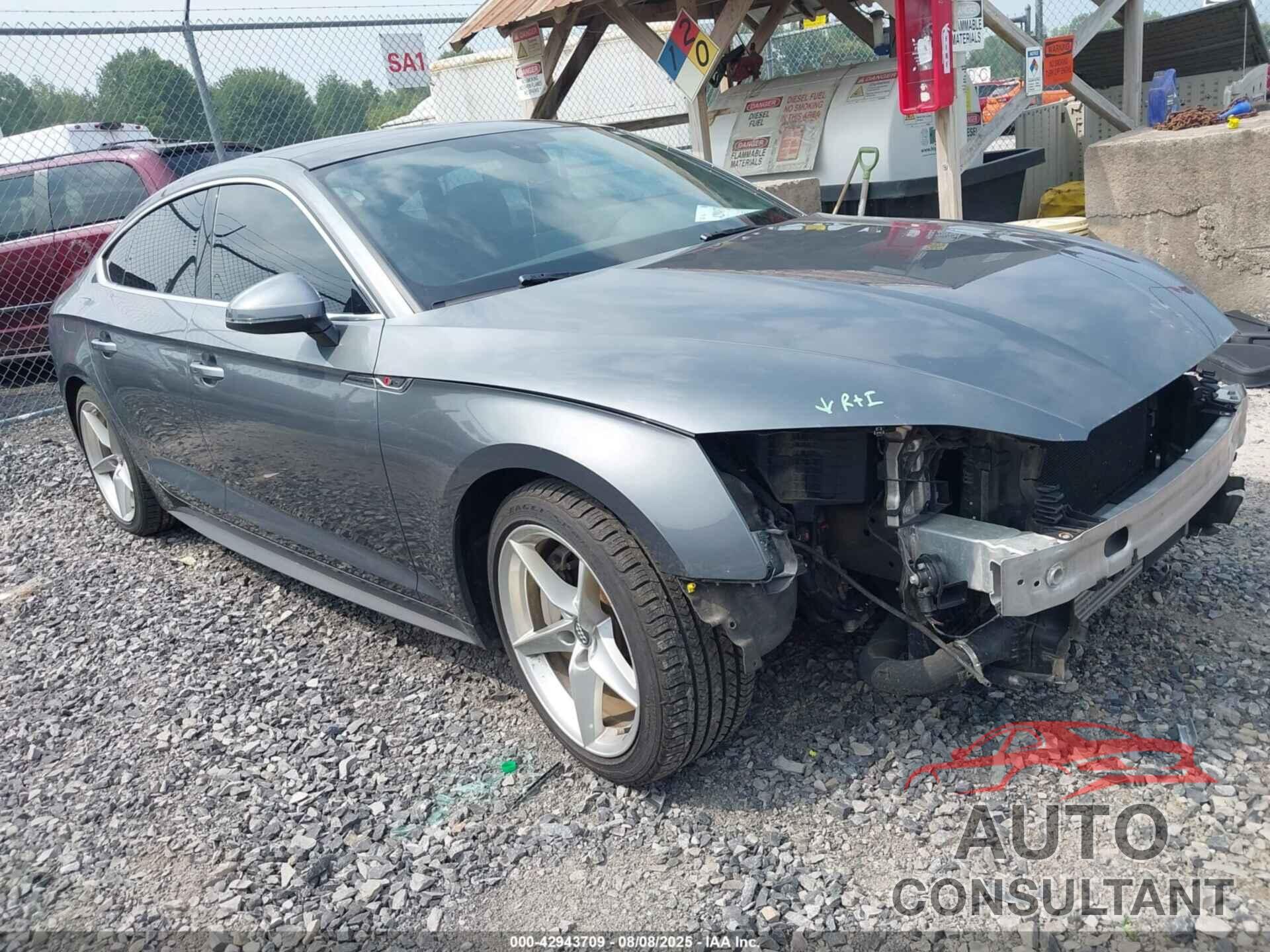 AUDI A5 2018 - WAUDNCF51JA044136