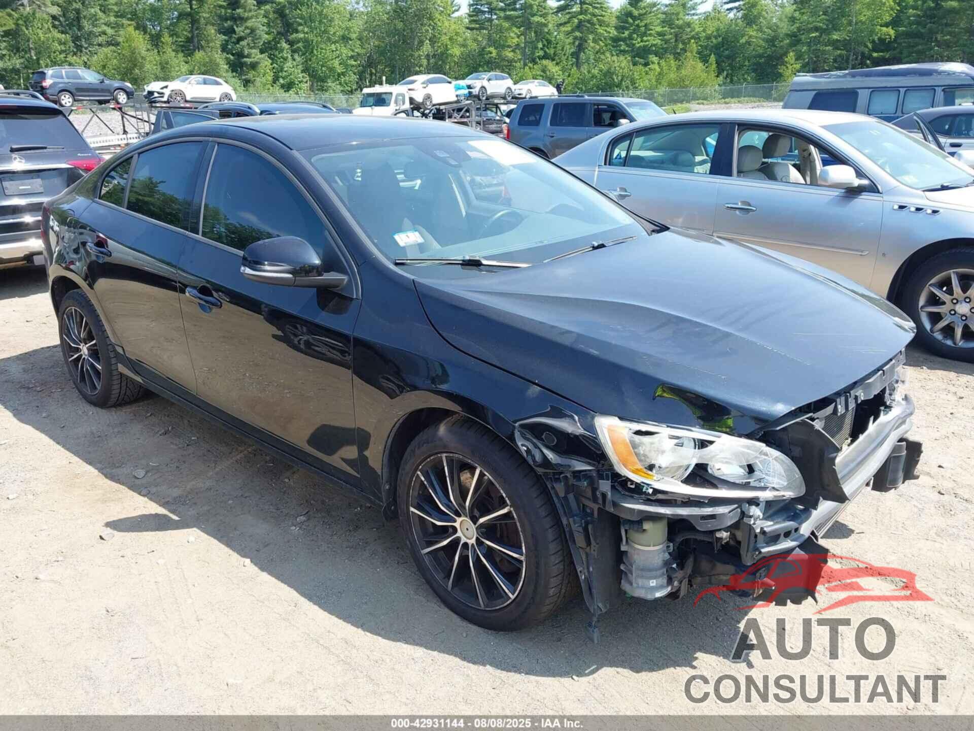 VOLVO S60 2014 - YV1612FSXE2296582