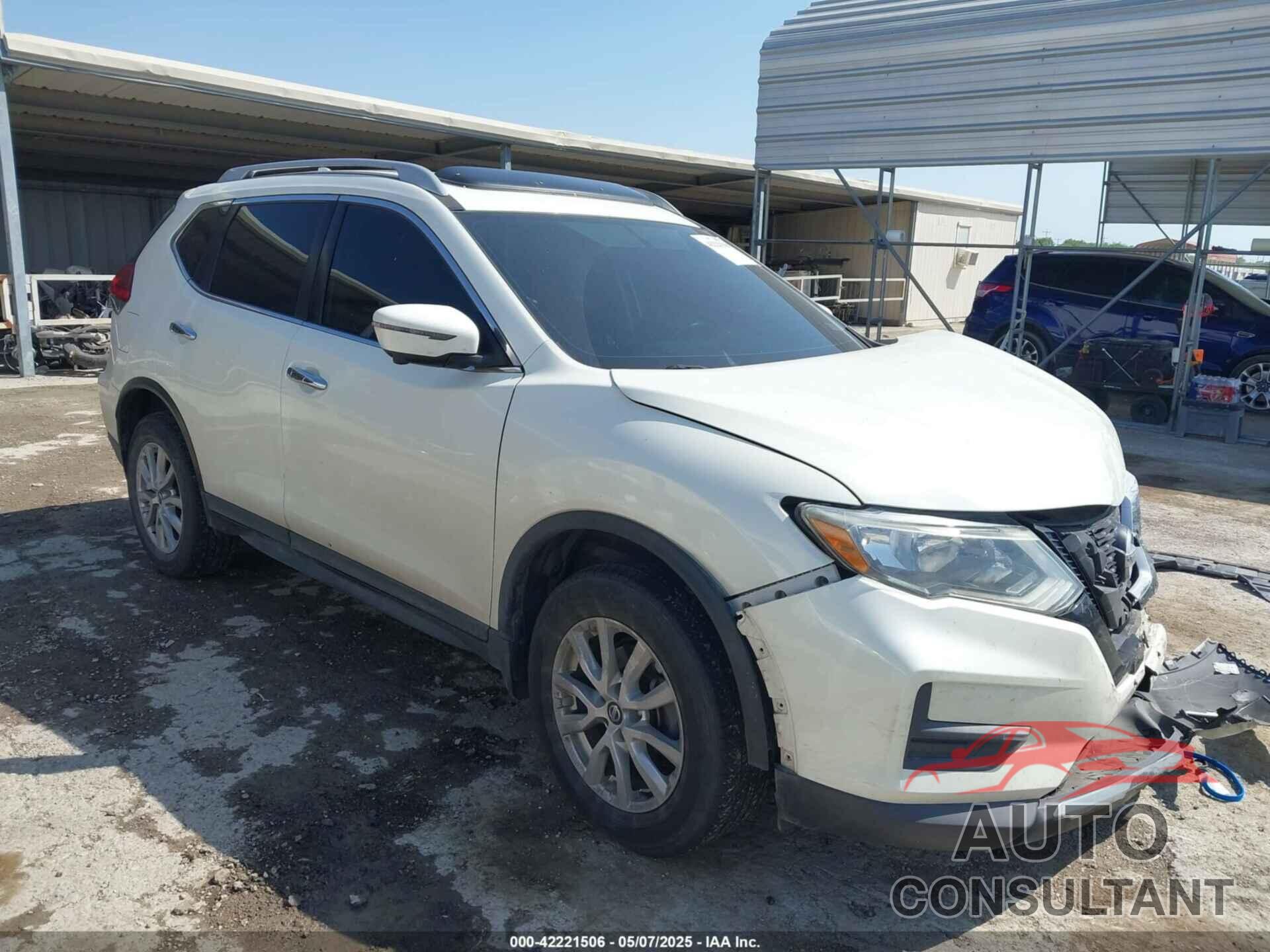 NISSAN ROGUE 2017 - 5N1AT2MV8HC814318