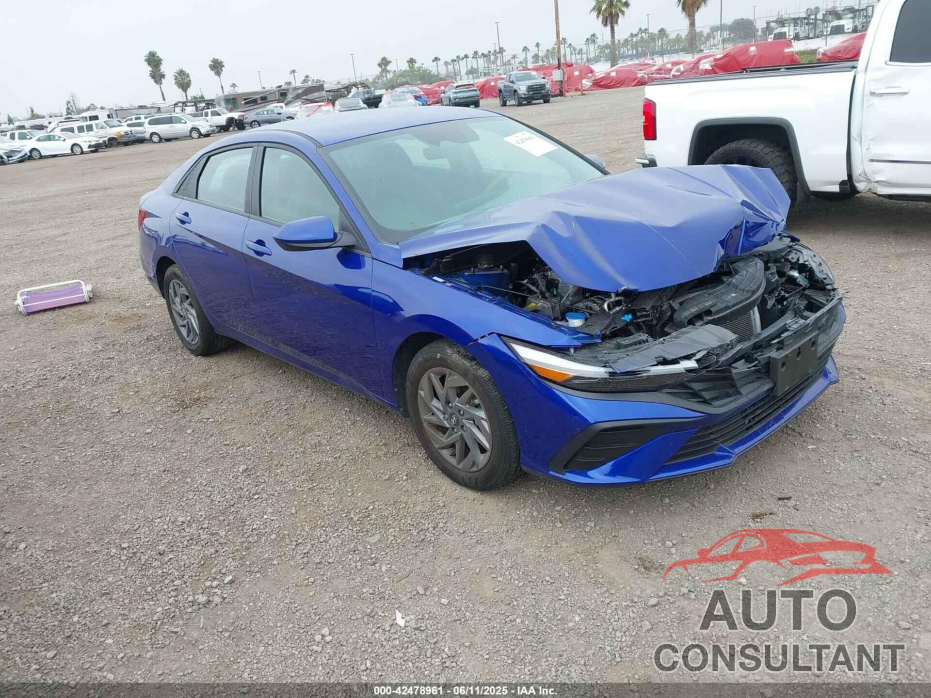 HYUNDAI ELANTRA 2024 - KMHLM4DG0RU740634