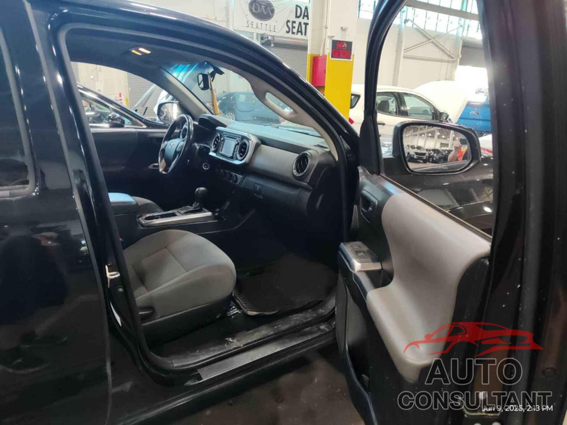 TOYOTA TACOMA 2017 - 3TMDZ5BN6HM021246