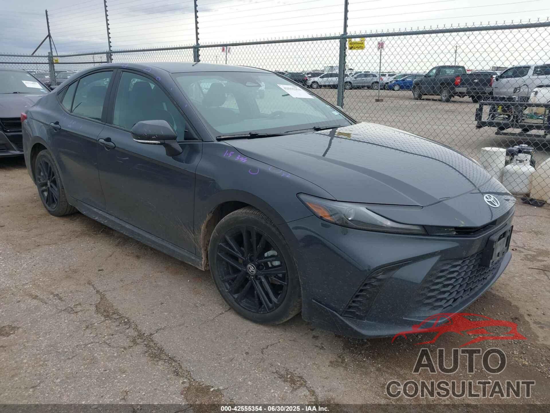 TOYOTA CAMRY 2025 - 4T1DAACK0SU021200