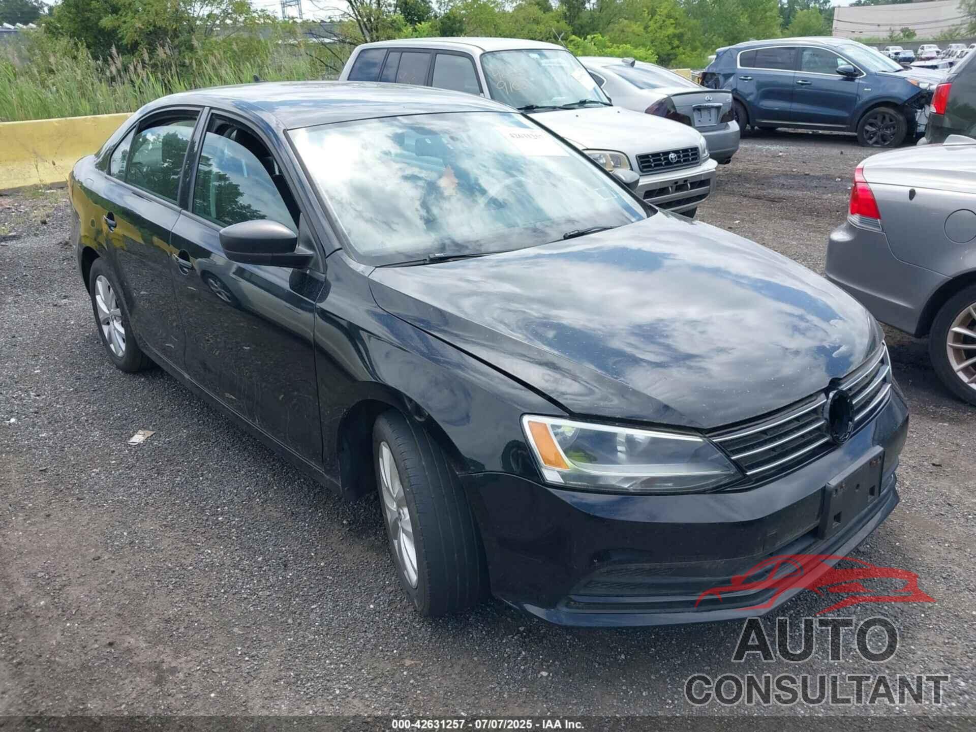 VOLKSWAGEN JETTA 2015 - 3VWD17AJ4FM238189