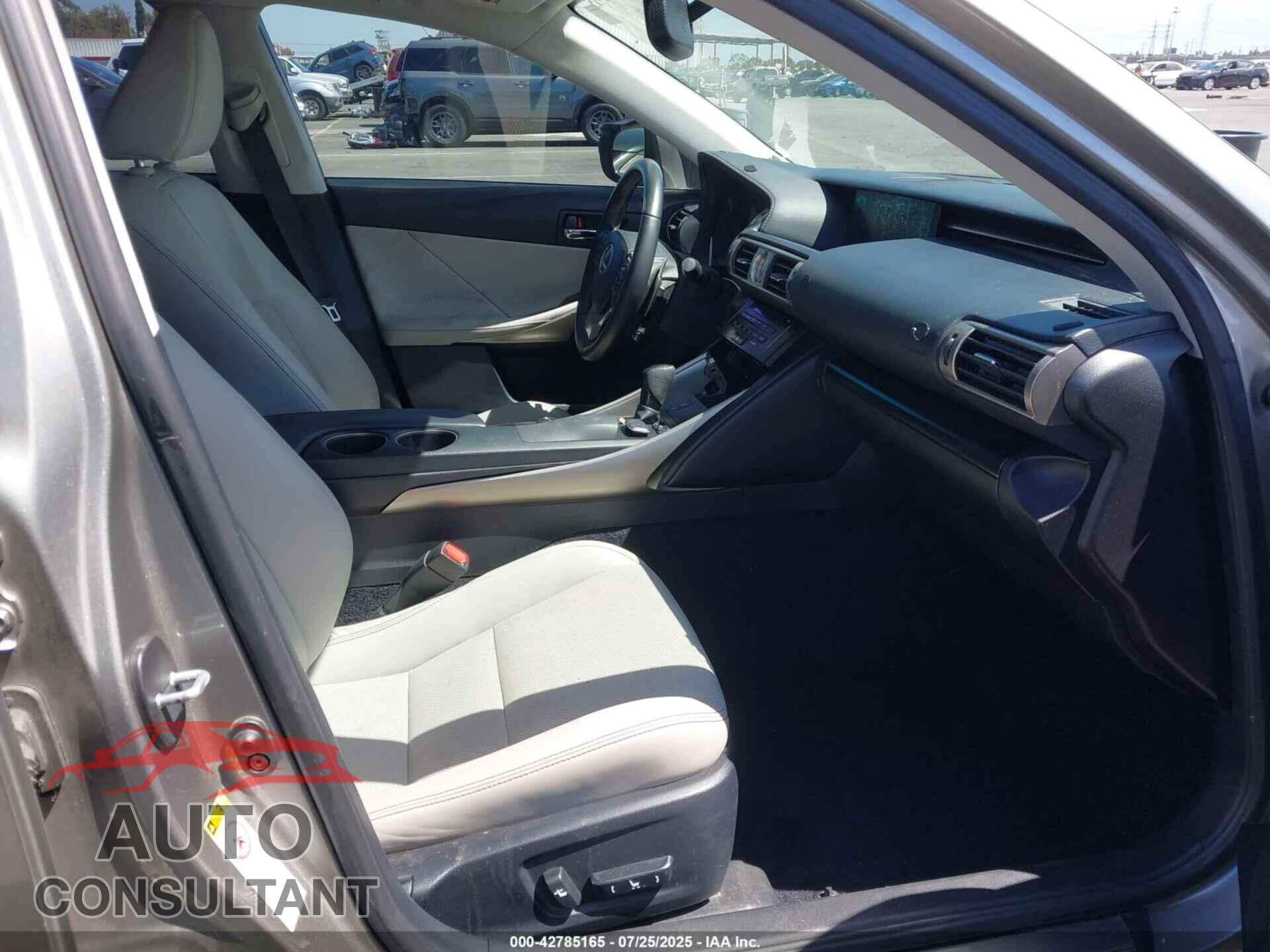 LEXUS IS 350 2014 - JTHBE1D20E5006840