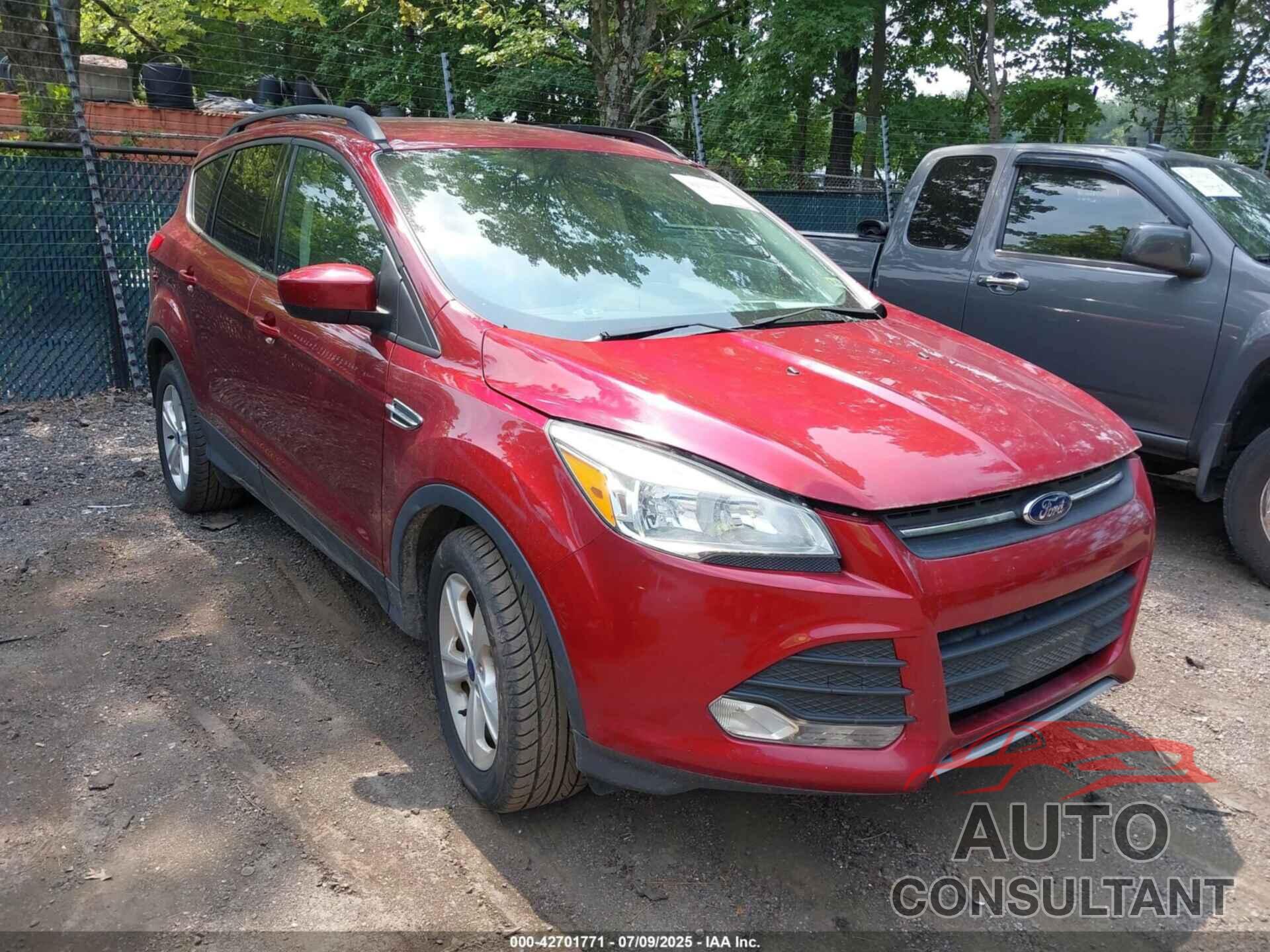 FORD ESCAPE 2016 - 1FMCU0GXXGUC52308