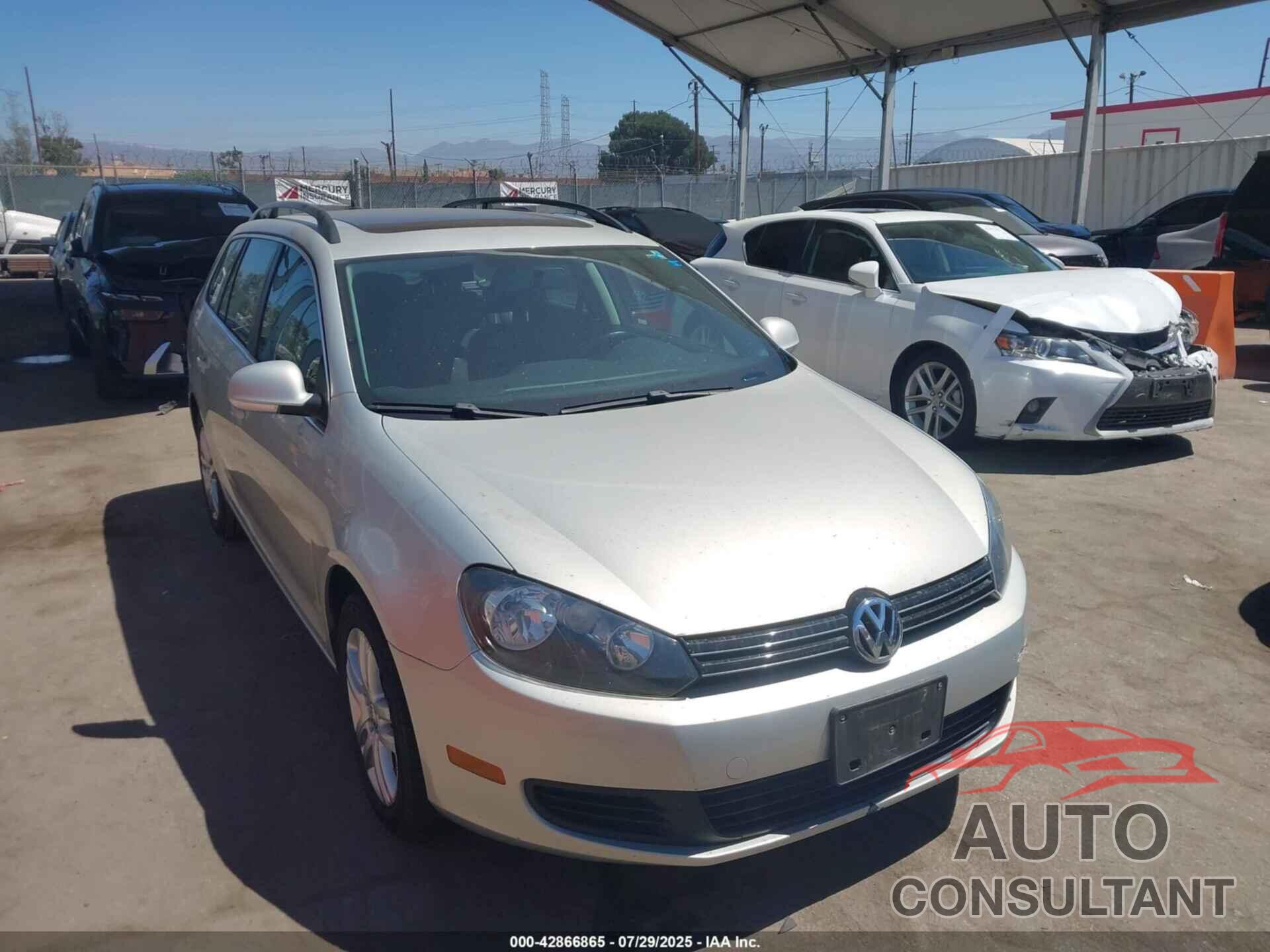 VOLKSWAGEN JETTA SPORTWAGEN 2011 - 3VWPL7AJ8BM626057