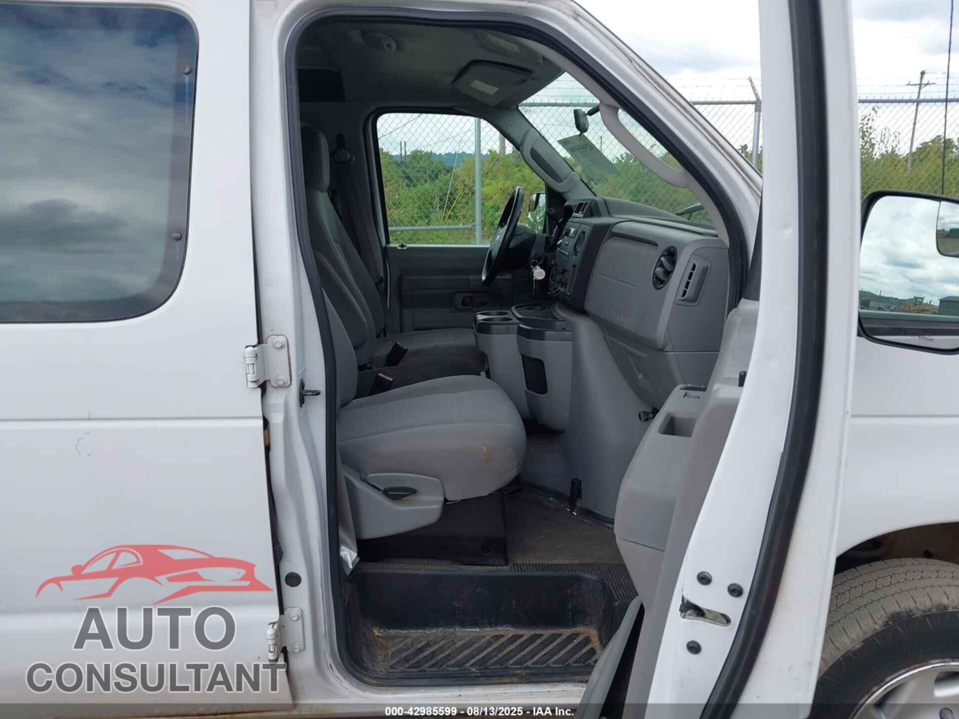 FORD E-150 2010 - 1FTNE1EW0ADA53172