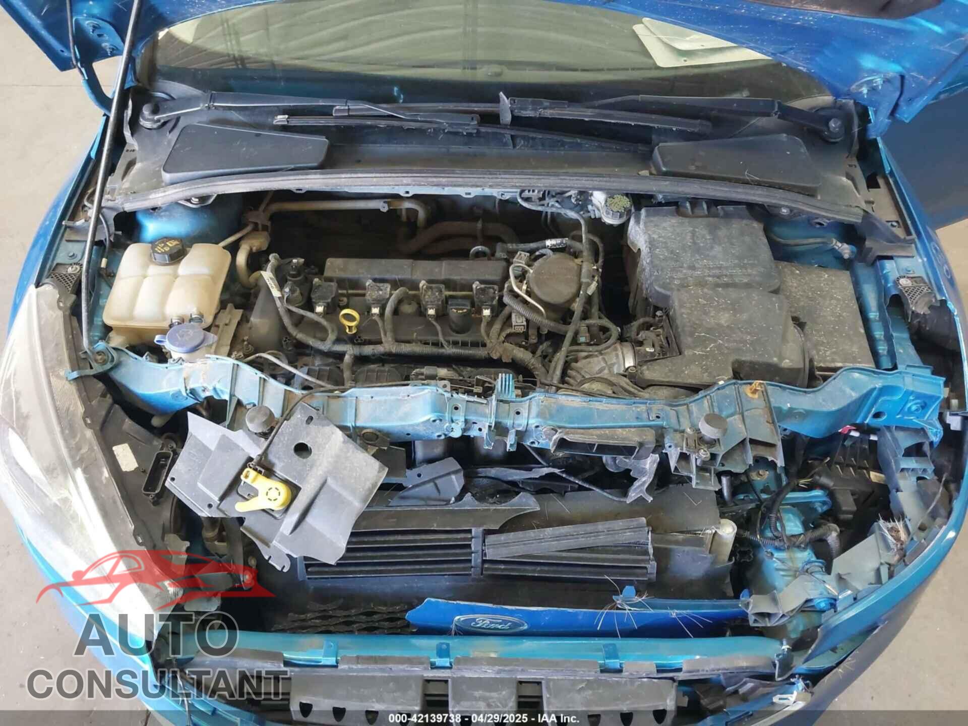 FORD FOCUS 2015 - 1FADP3F25FL319964