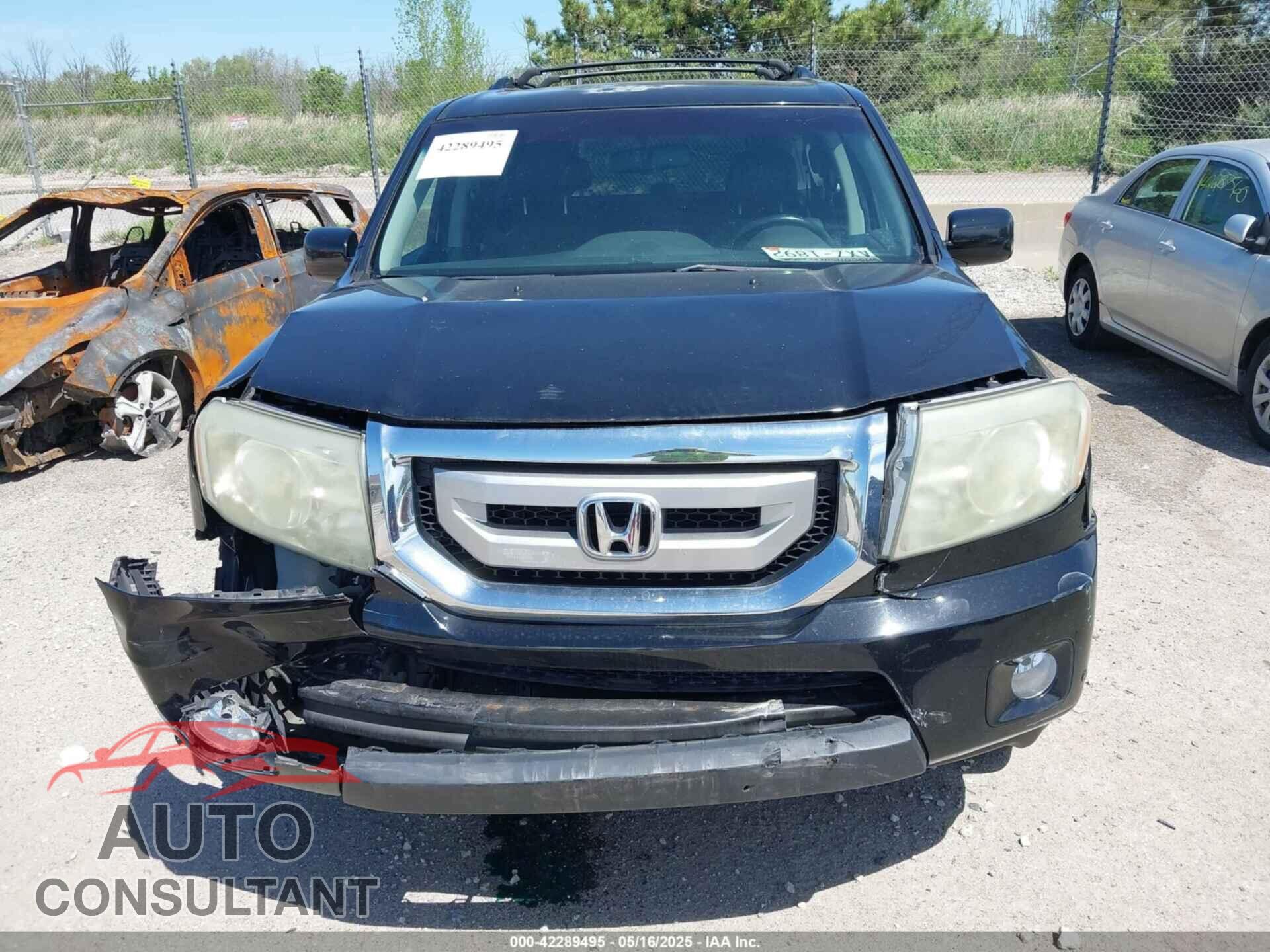 HONDA PILOT 2011 - 5FNYF4H97BB021458