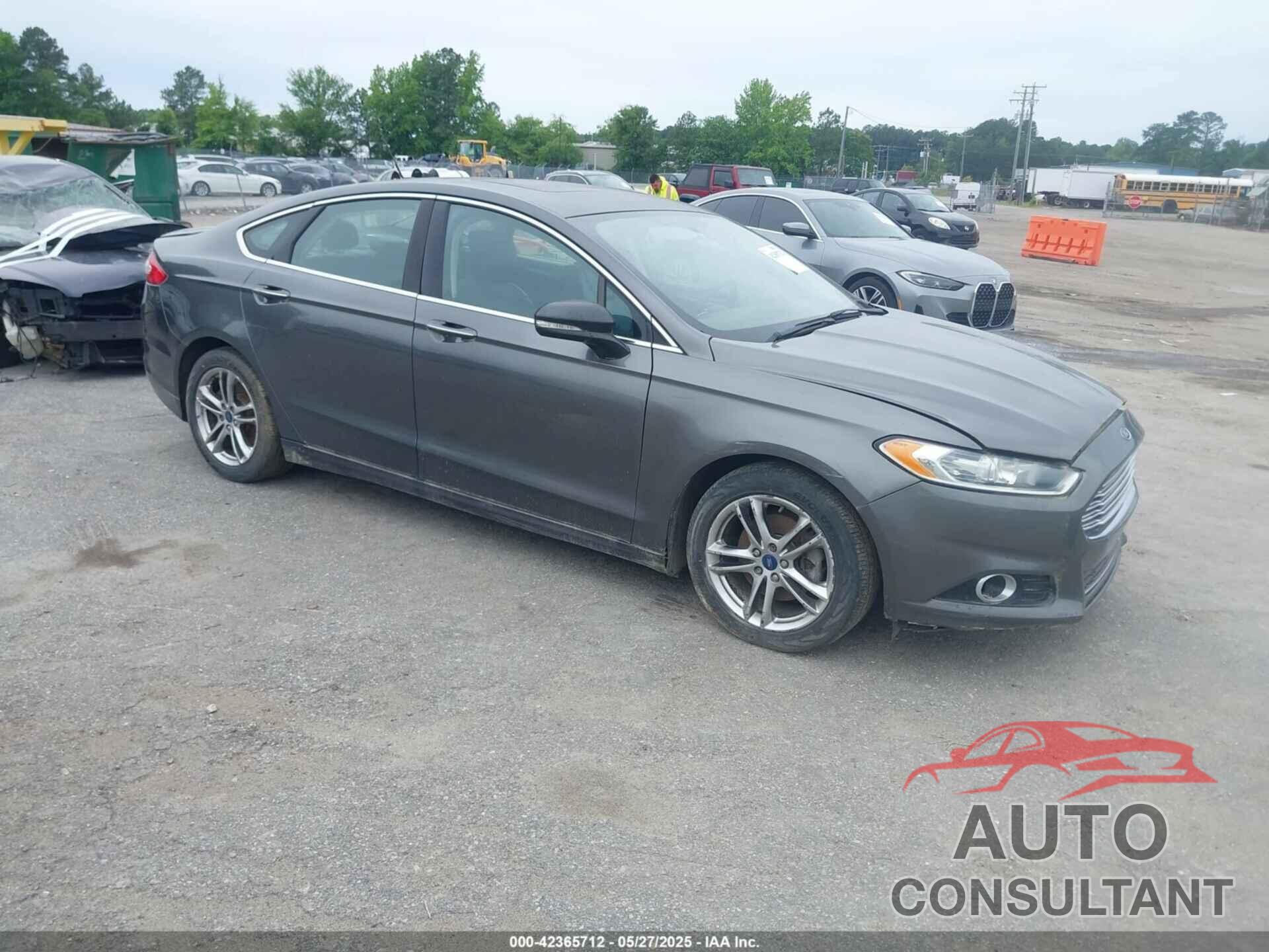FORD FUSION HYBRID 2015 - 3FA6P0RU0FR117779