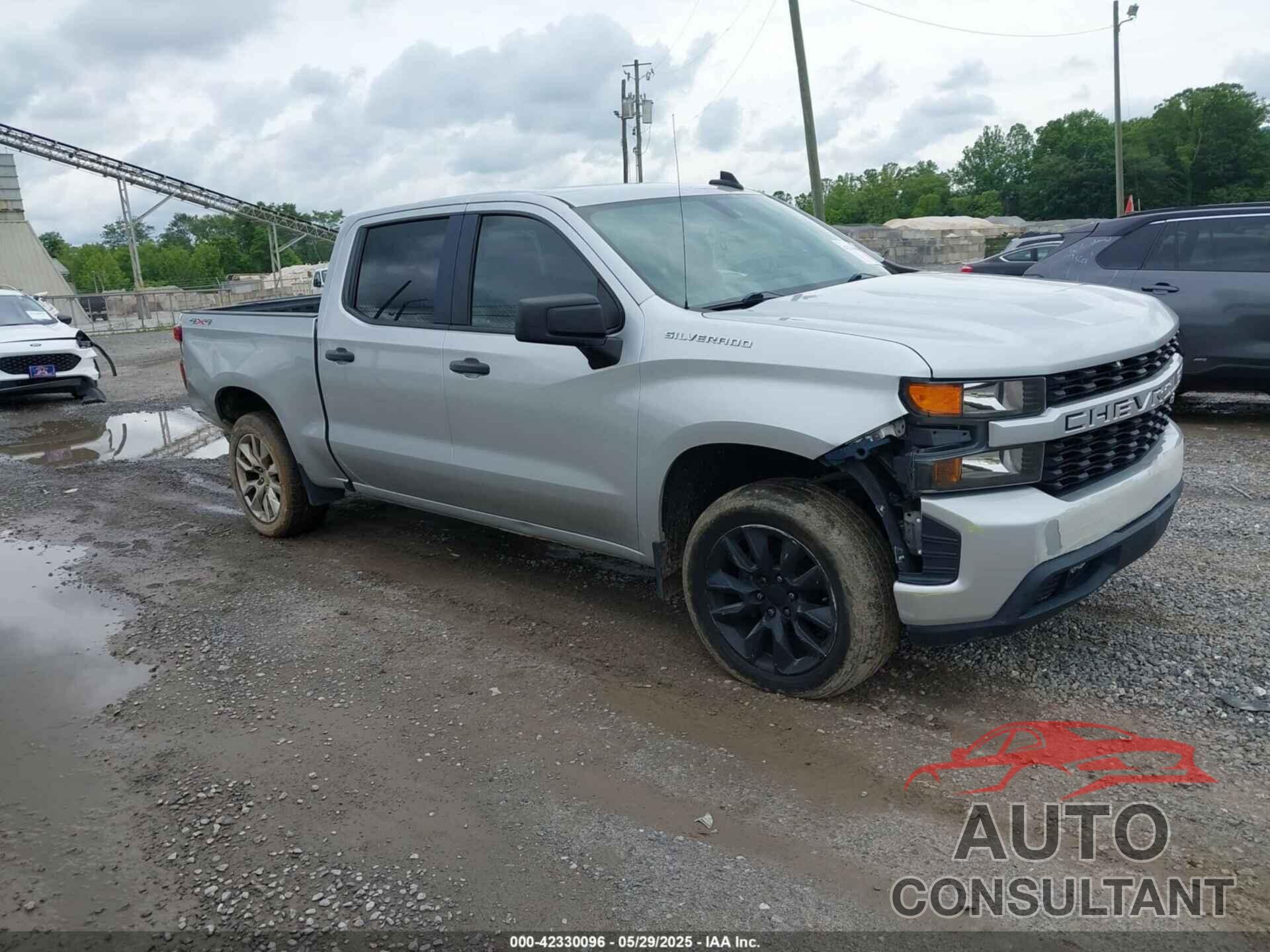CHEVROLET SILVERADO 1500 2020 - 1GCPYBEH1LZ155612