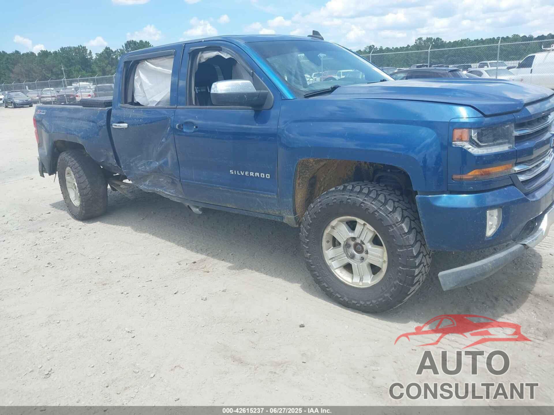 CHEVROLET SILVERADO 1500 2017 - 3GCUKREC2HG501630