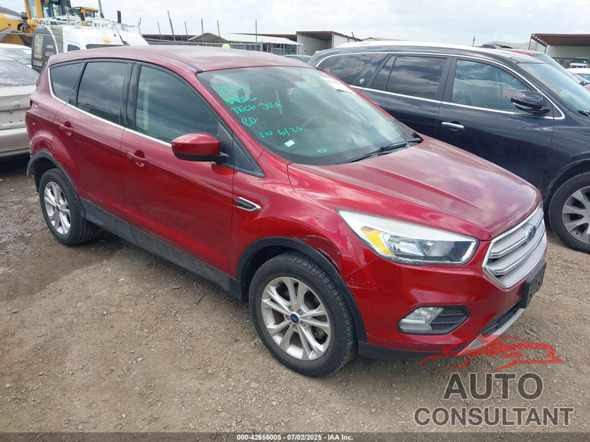 FORD ESCAPE 2019 - 1FMCU0GDXKUA17907