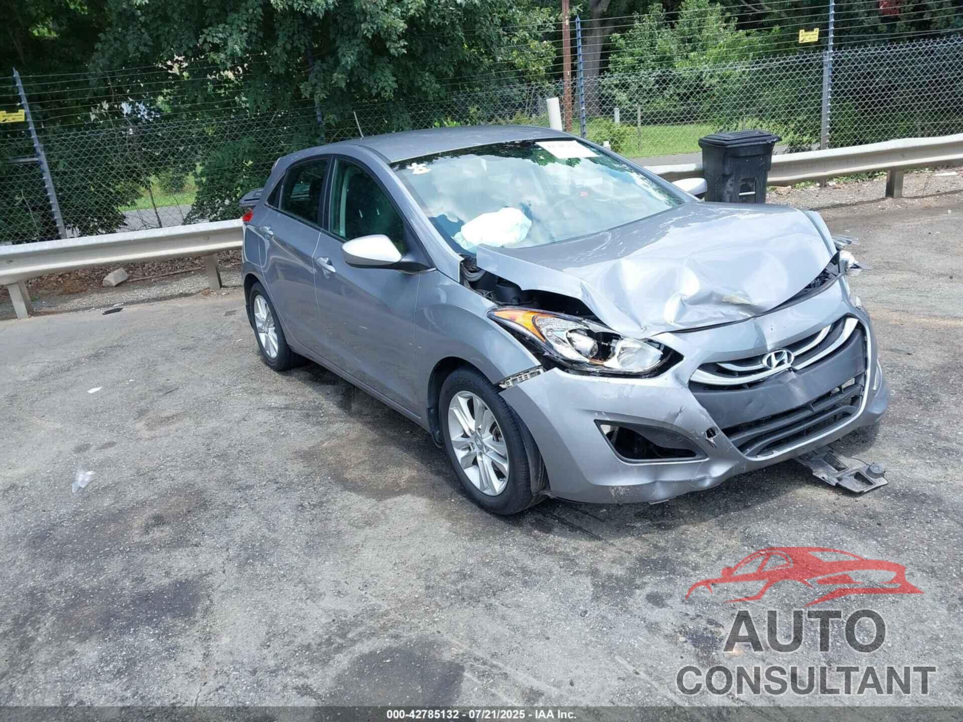 HYUNDAI ELANTRA GT 2014 - KMHD35LH2EU158889