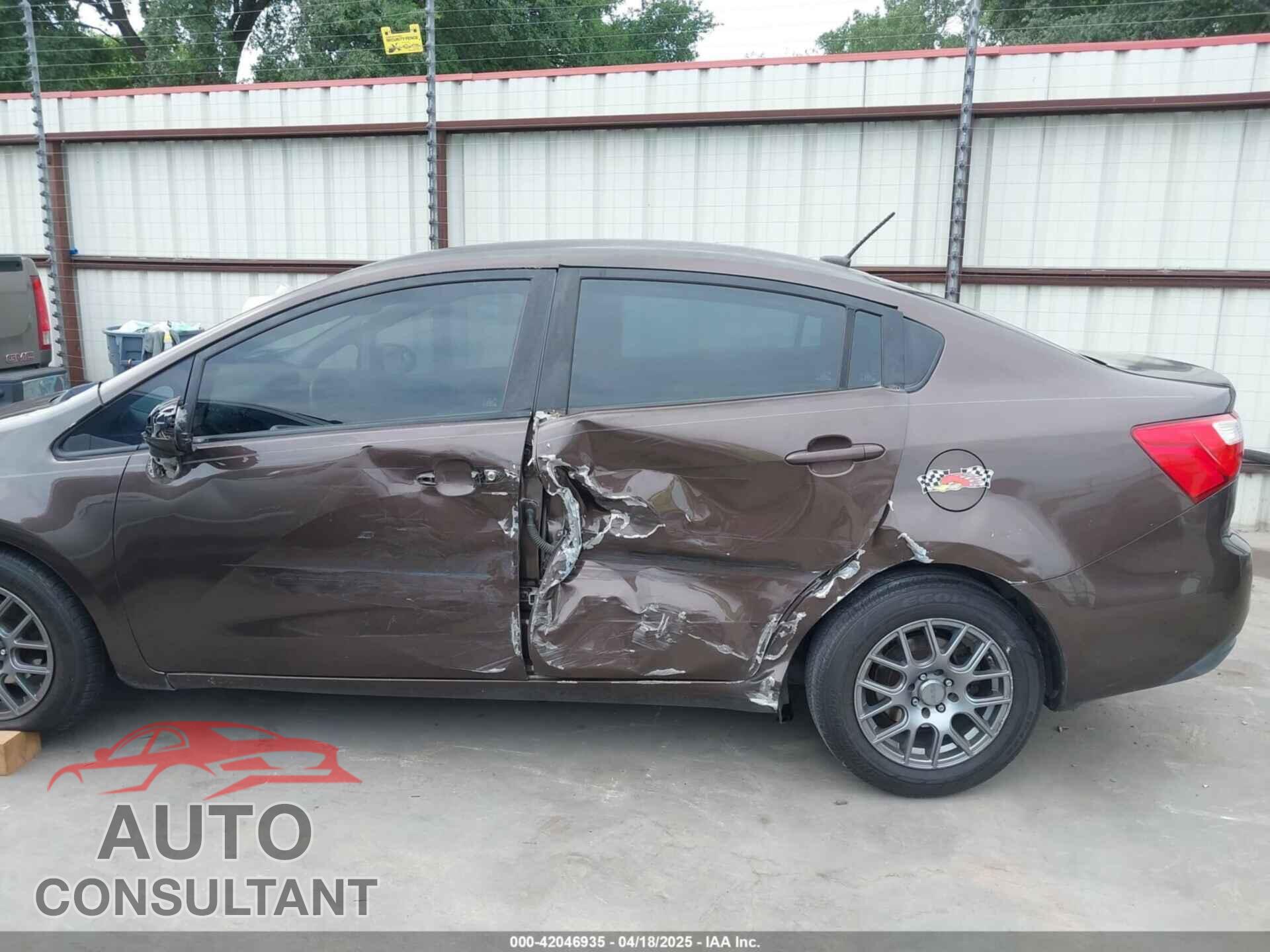KIA RIO 2012 - KNADN4A36C6047793