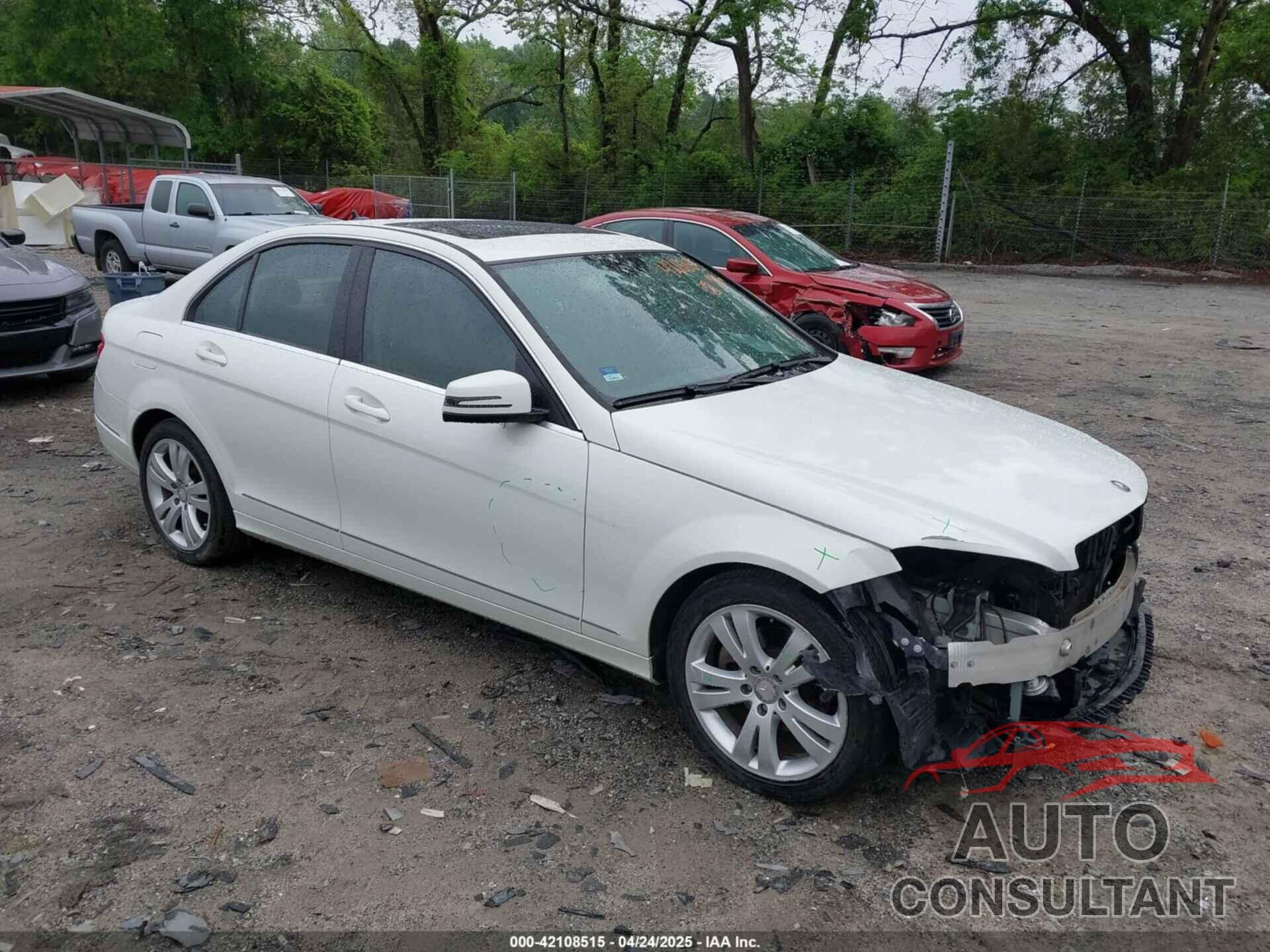 MERCEDES-BENZ C 300 2010 - WDDGF5EB4AR117684
