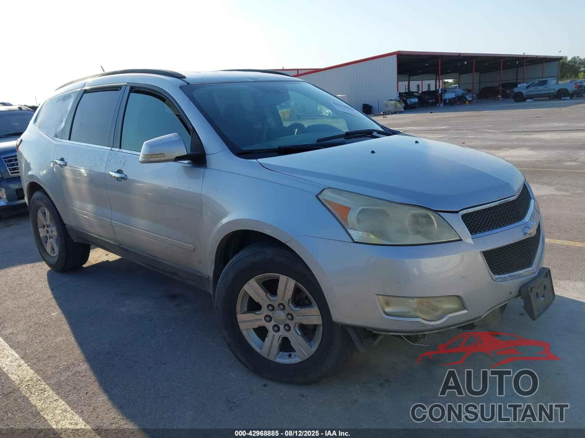 CHEVROLET TRAVERSE 2011 - 1GNKRGED5BJ379584
