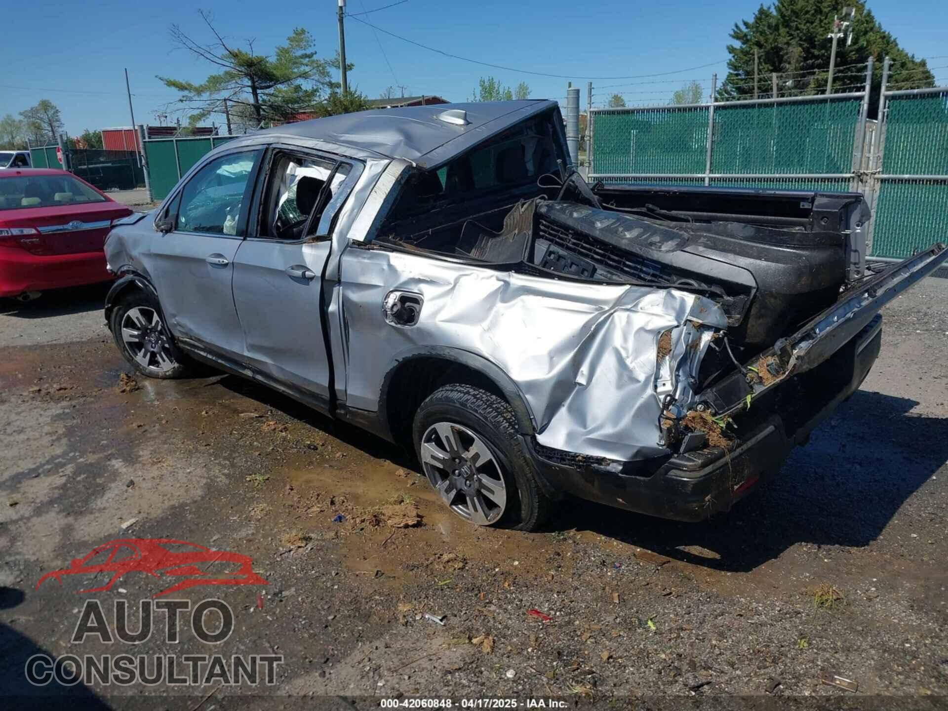 HONDA RIDGELINE 2017 - 5FPYK3F53HB007790