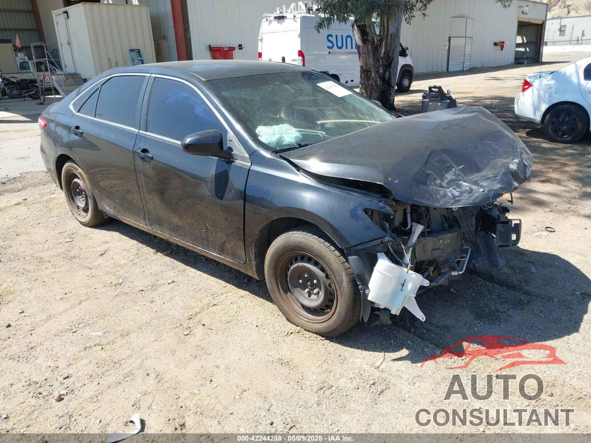 TOYOTA CAMRY 2016 - 4T1BF1FK5GU224000