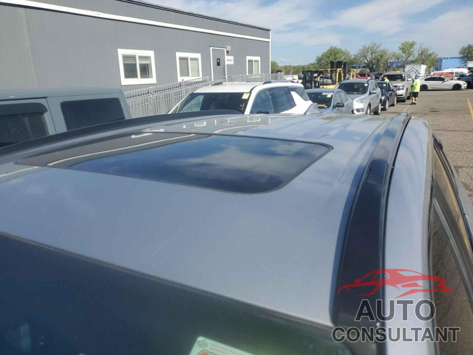TOYOTA RAV4 HYBRID 2022 - 4T3B6RFV4NU084647
