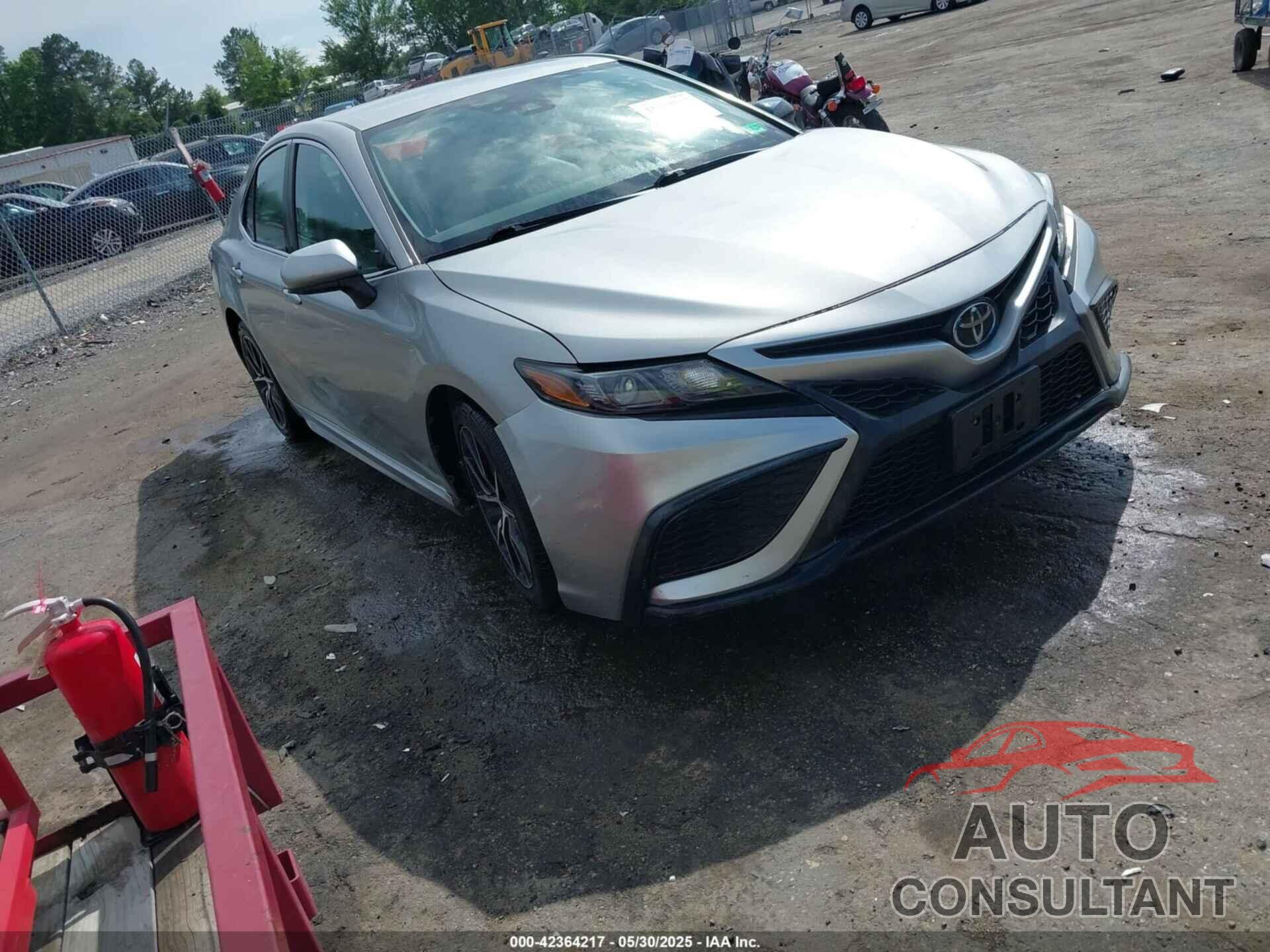 TOYOTA CAMRY 2021 - 4T1G11AK3MU479025