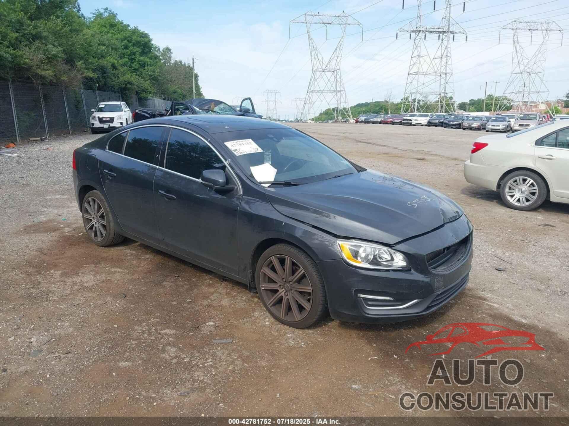 VOLVO S60 2015 - YV126MFB9F1299878