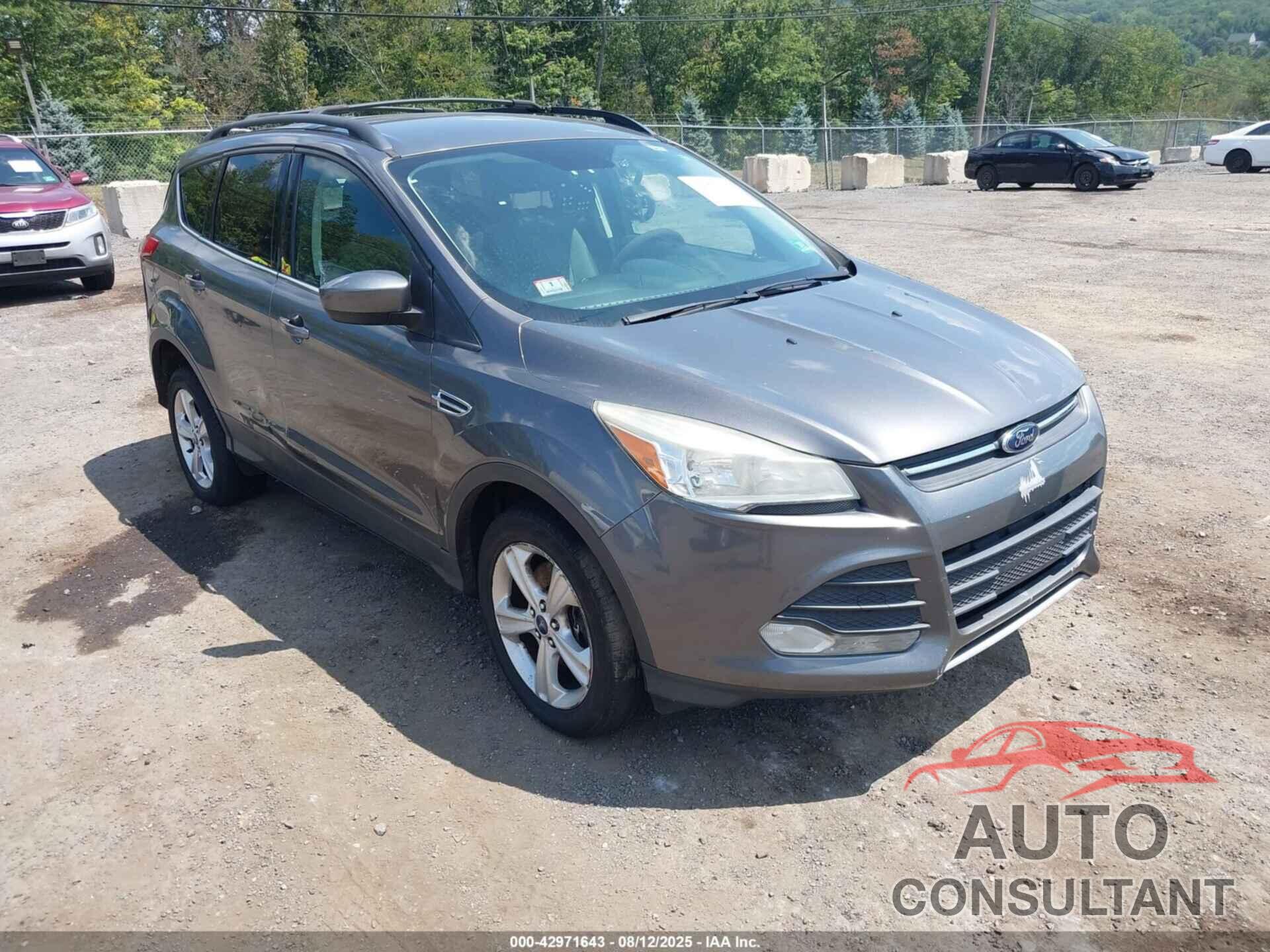 FORD ESCAPE 2013 - 1FMCU9G91DUB17641