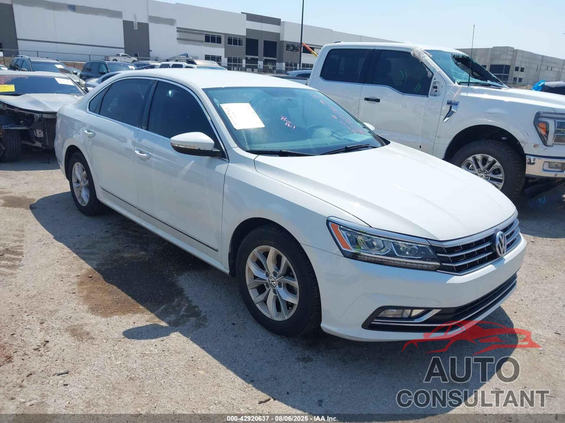 VOLKSWAGEN PASSAT 2016 - 1VWAS7A39GC014467