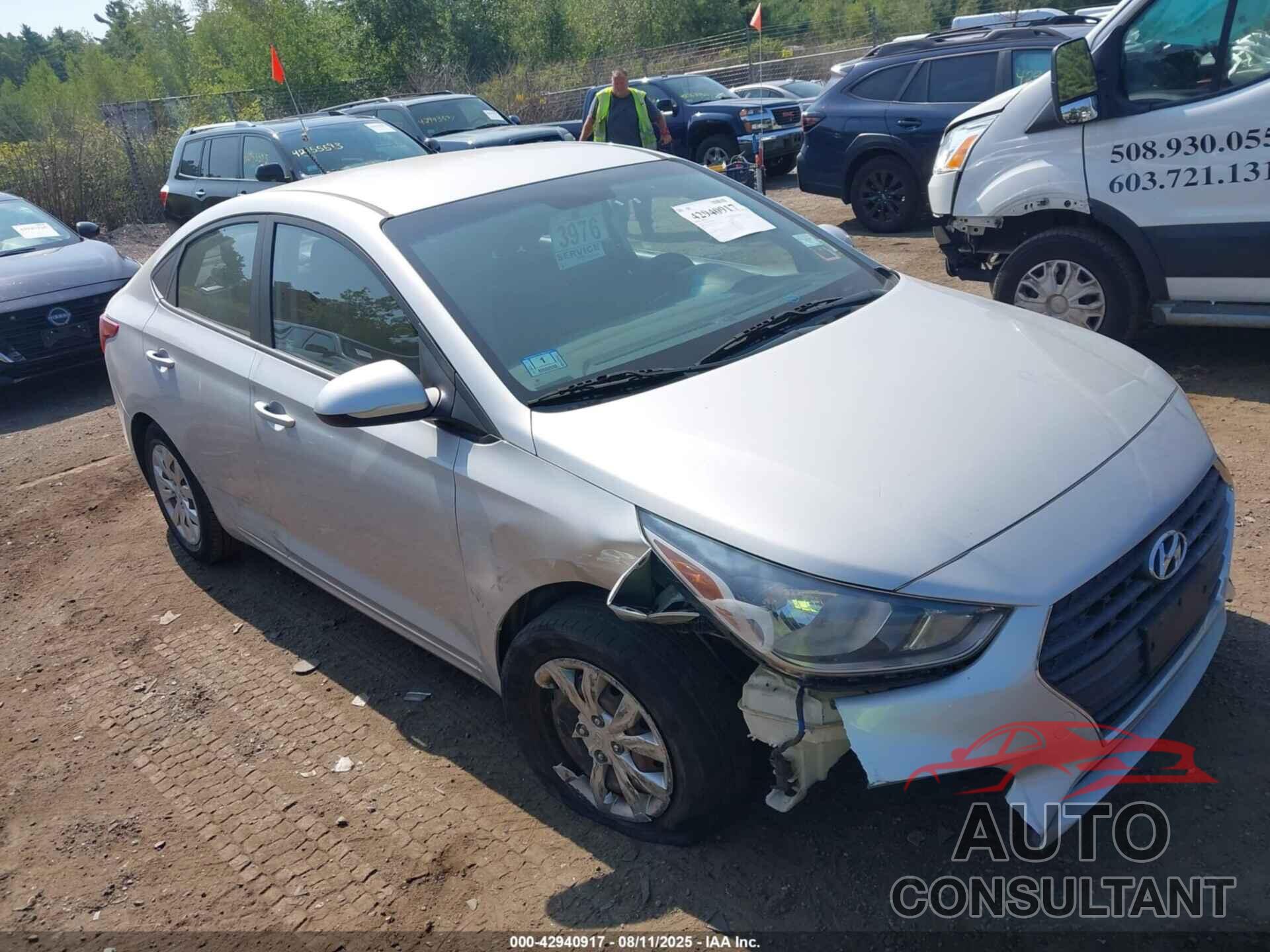 HYUNDAI ACCENT 2018 - 3KPC24A38JE029150