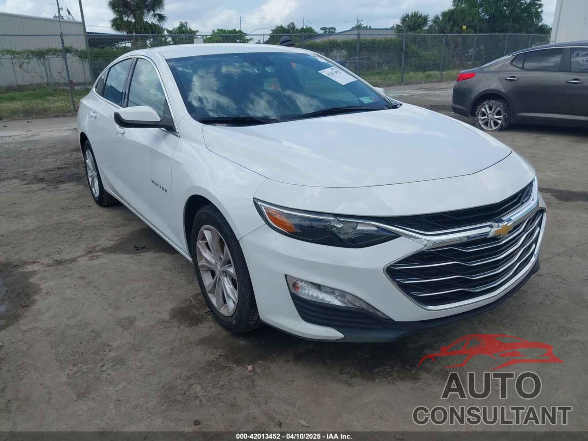 CHEVROLET MALIBU 2023 - 1G1ZD5ST5PF192760