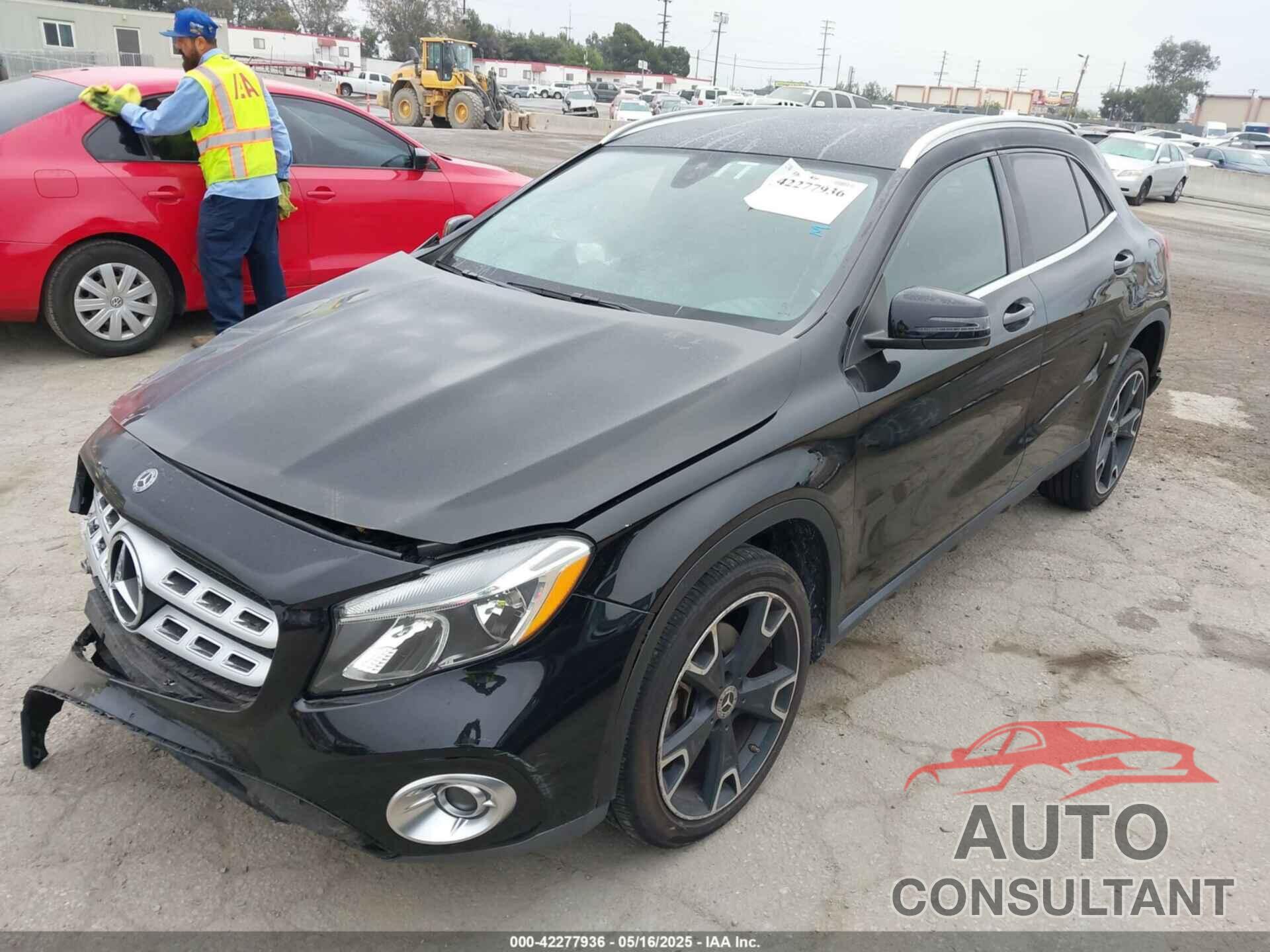 MERCEDES-BENZ GLA 250 2020 - WDCTG4EB7LJ649622