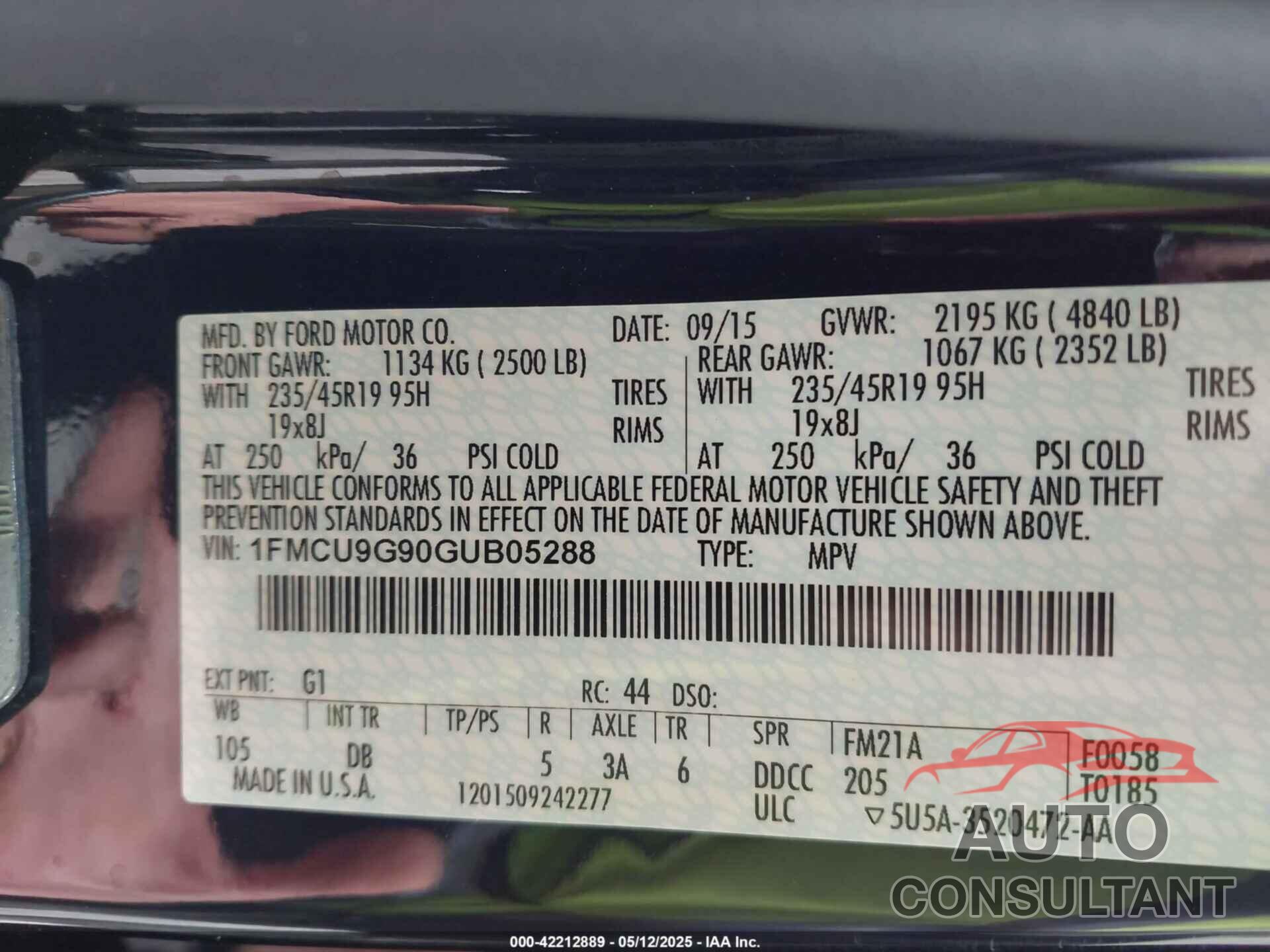 FORD ESCAPE 2016 - 1FMCU9G90GUB05288
