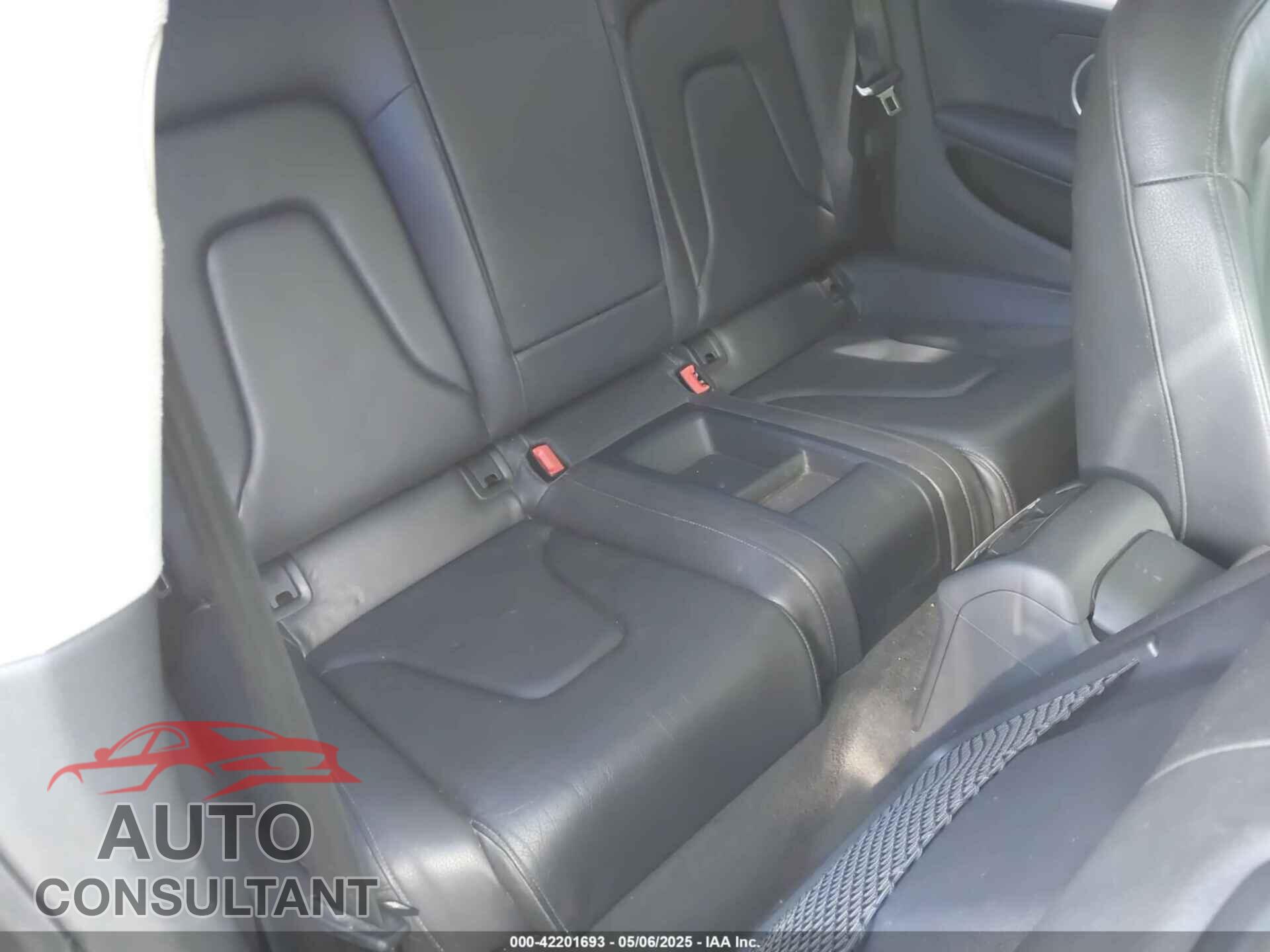 AUDI A5 2012 - WAULFAFR7CA027599