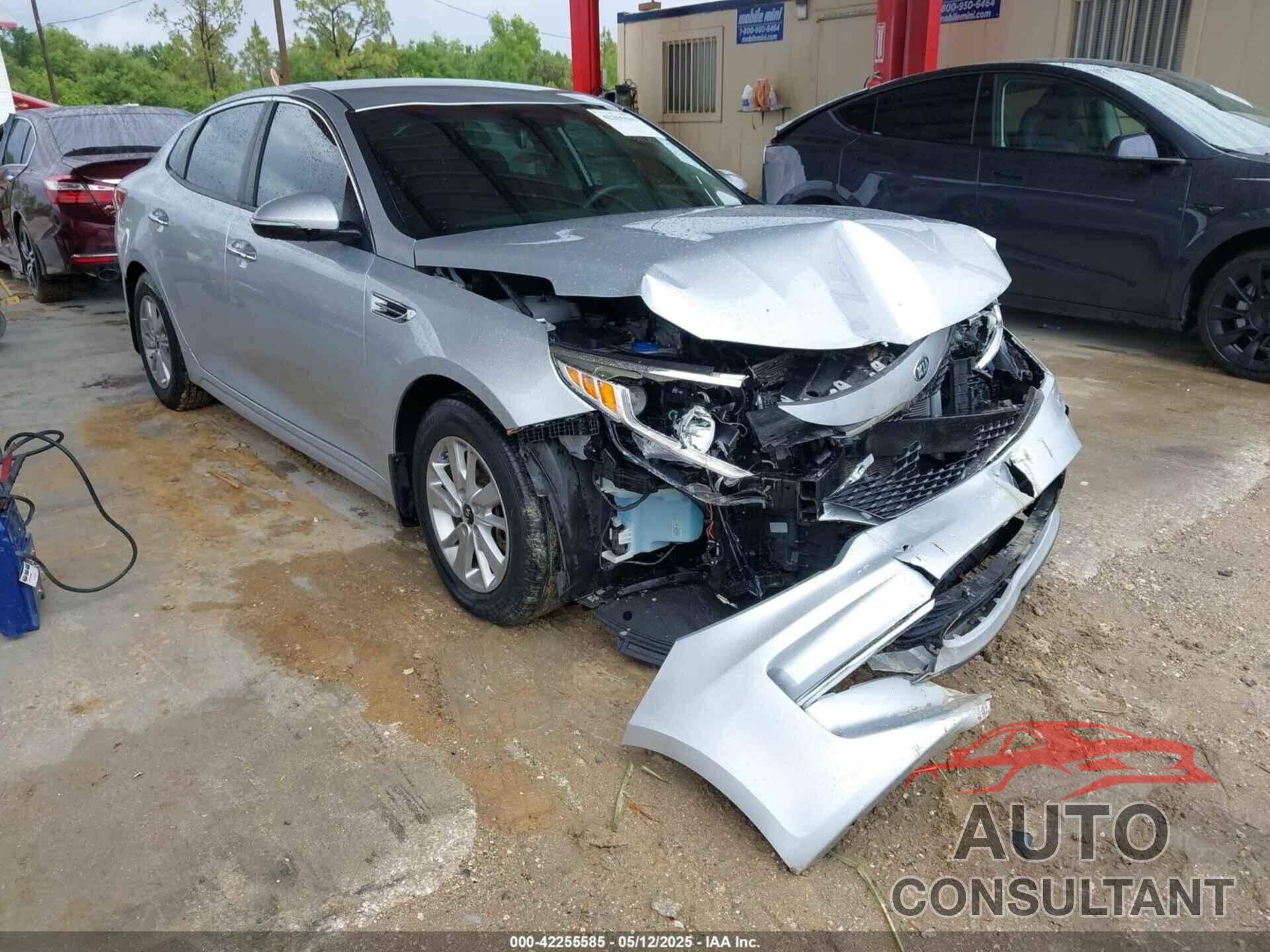 KIA OPTIMA 2018 - 5XXGT4L3XJG231457