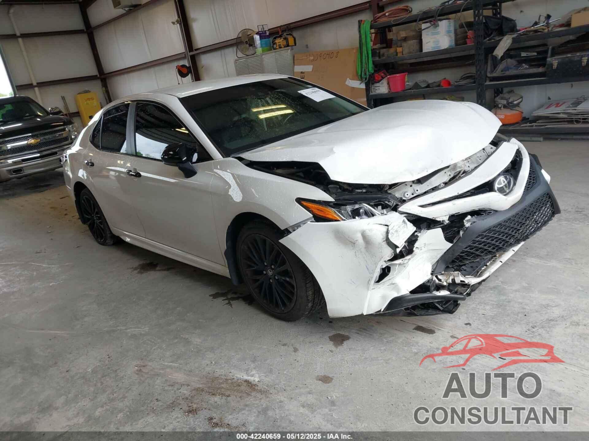 TOYOTA CAMRY 2020 - 4T1G11AK5LU315256