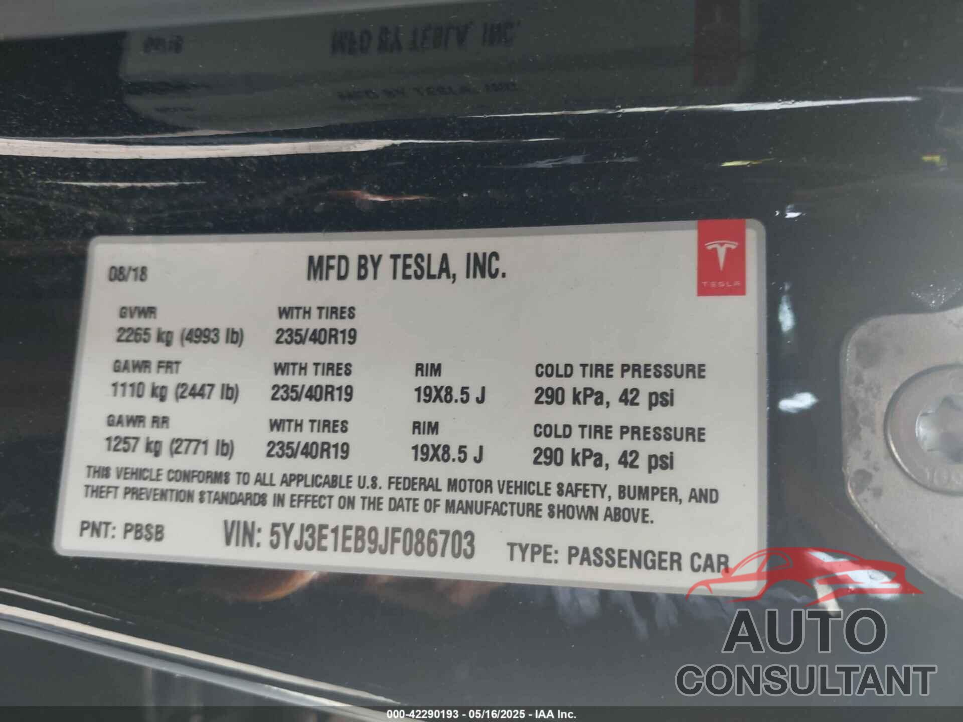 TESLA MODEL 3 2018 - 5YJ3E1EB9JF086703