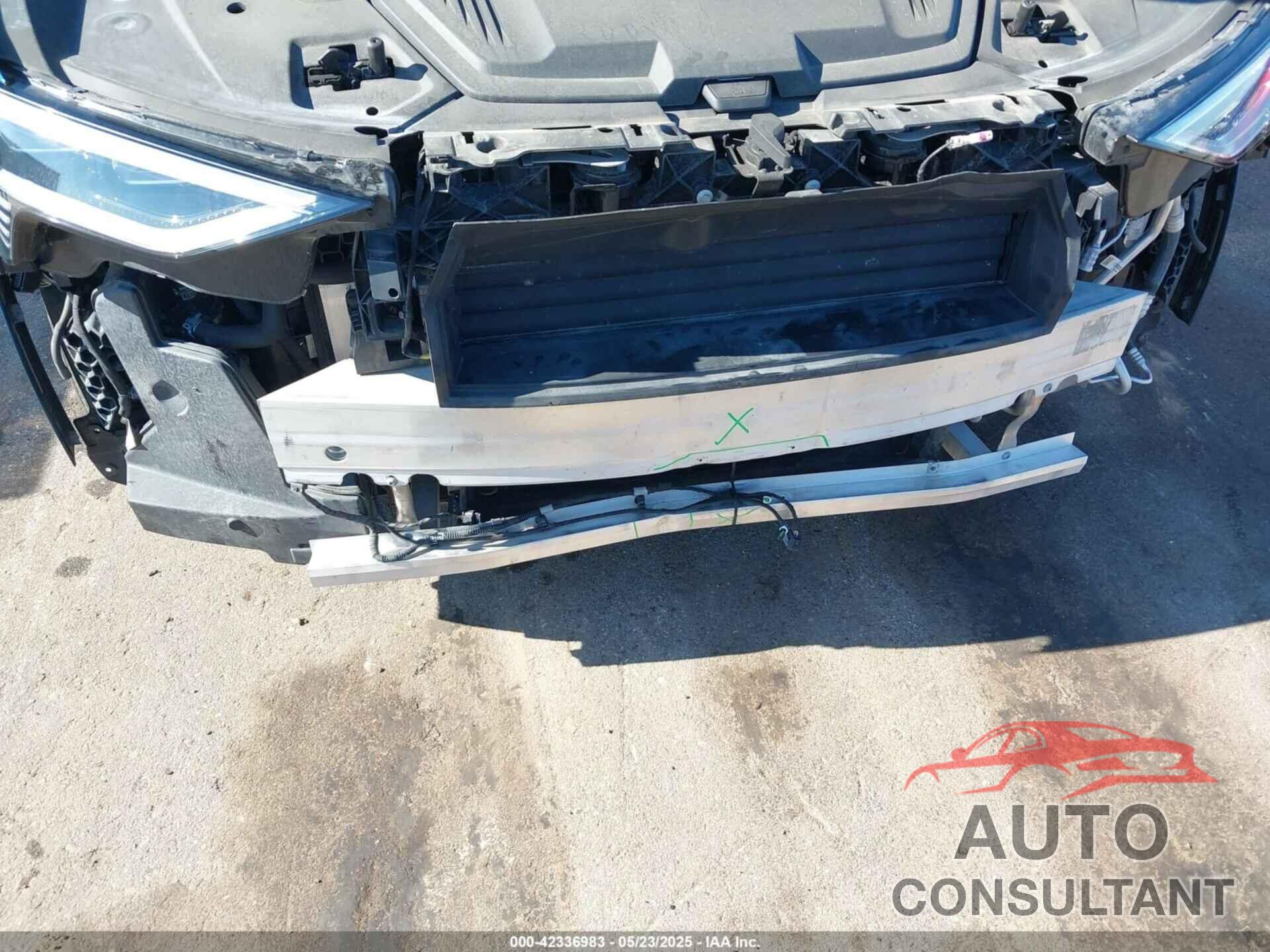 AUDI E-TRON 2019 - WA1VABGE0KB009718