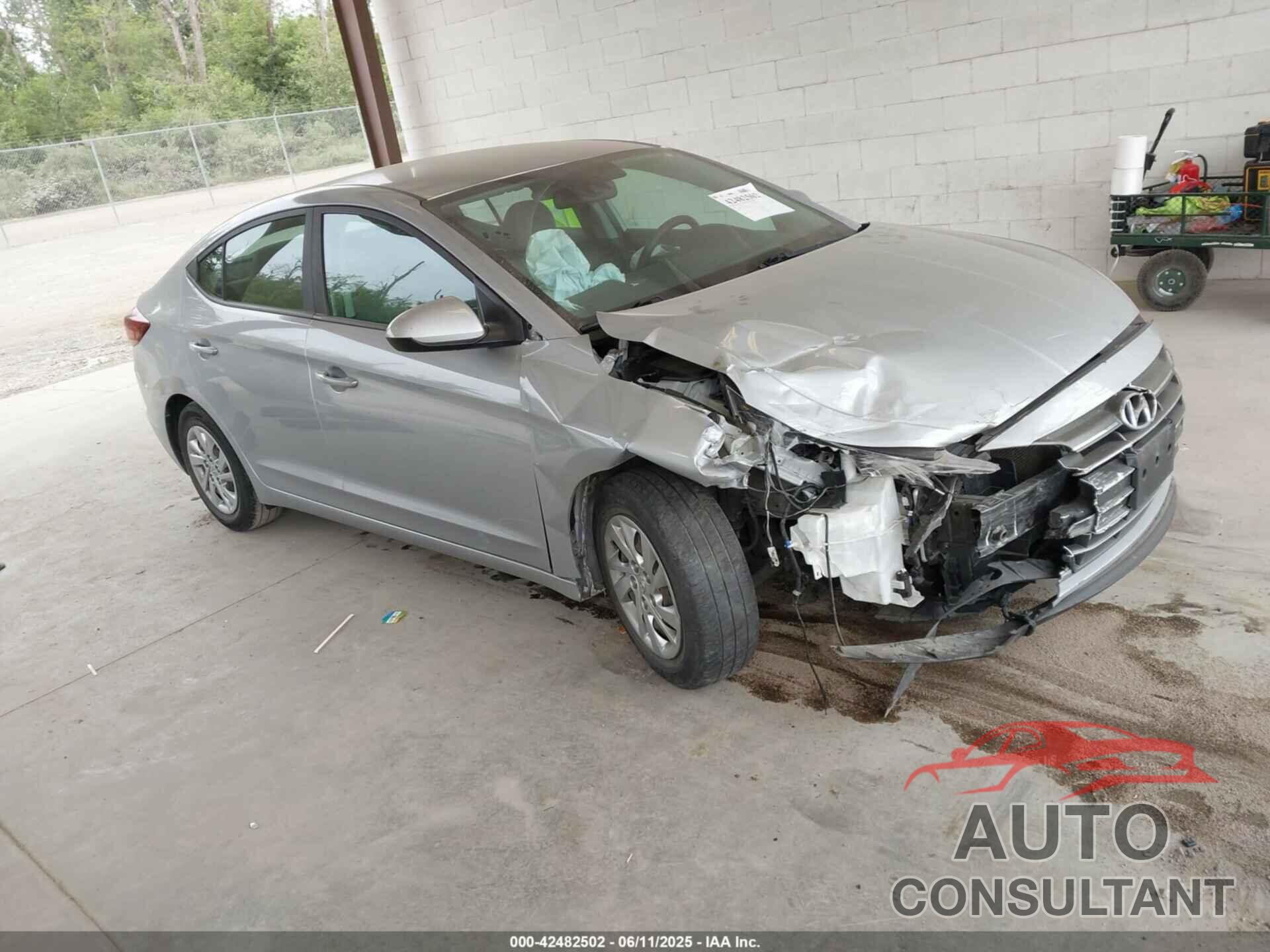 HYUNDAI ELANTRA 2020 - KMHD74LF7LU988357