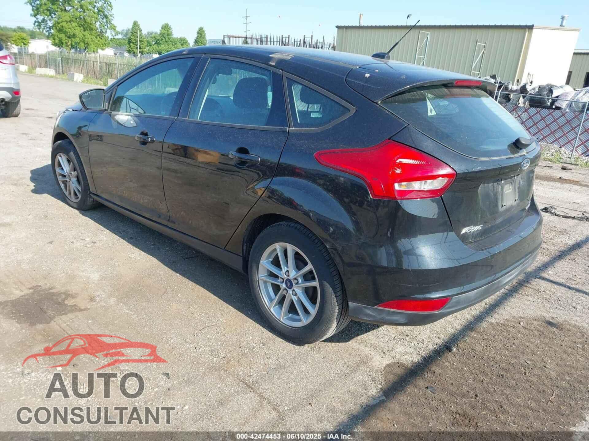 FORD FOCUS 2015 - 1FADP3K2XFL277491