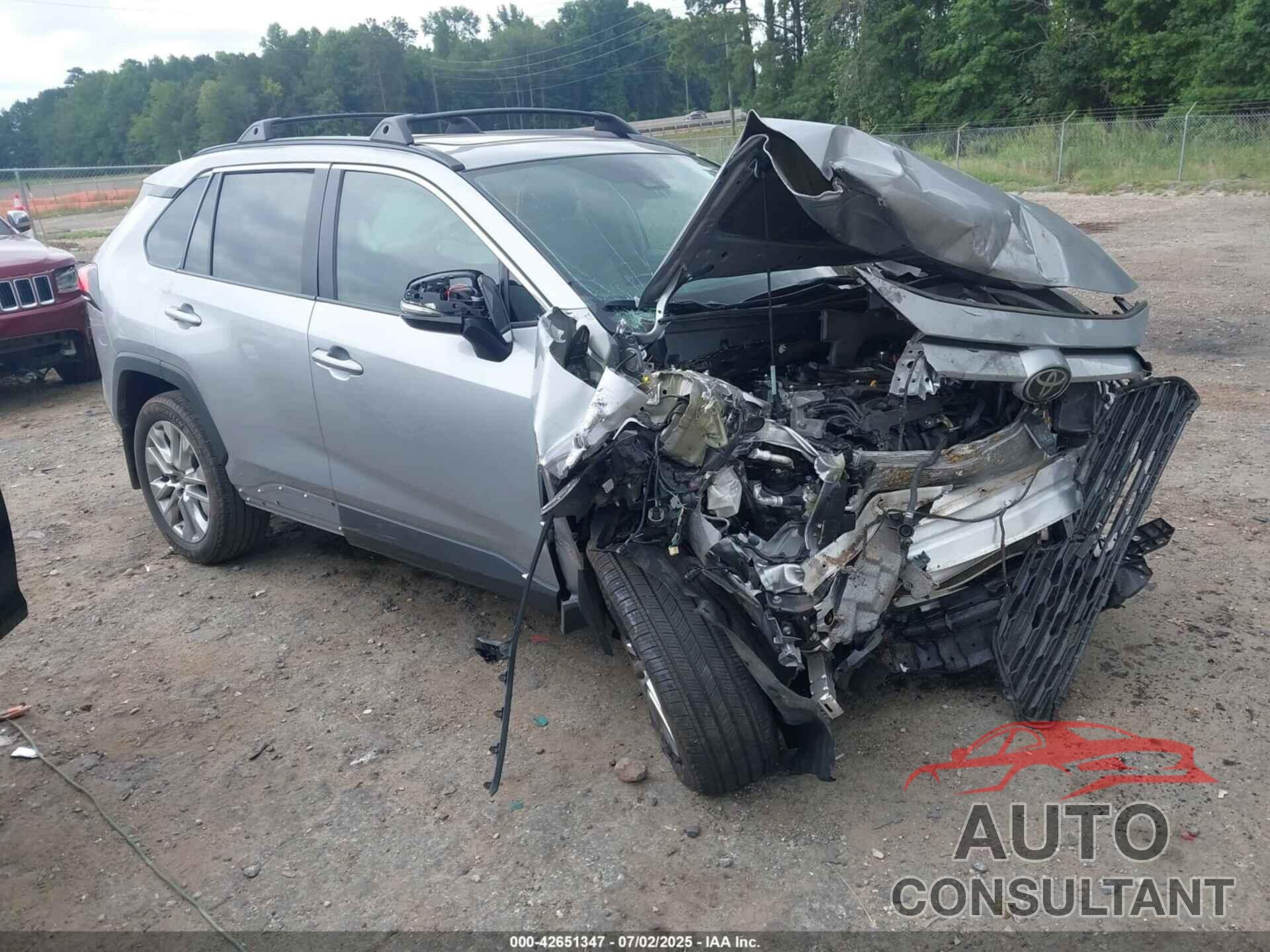 TOYOTA RAV4 2022 - 2T3C1RFV6NW220747