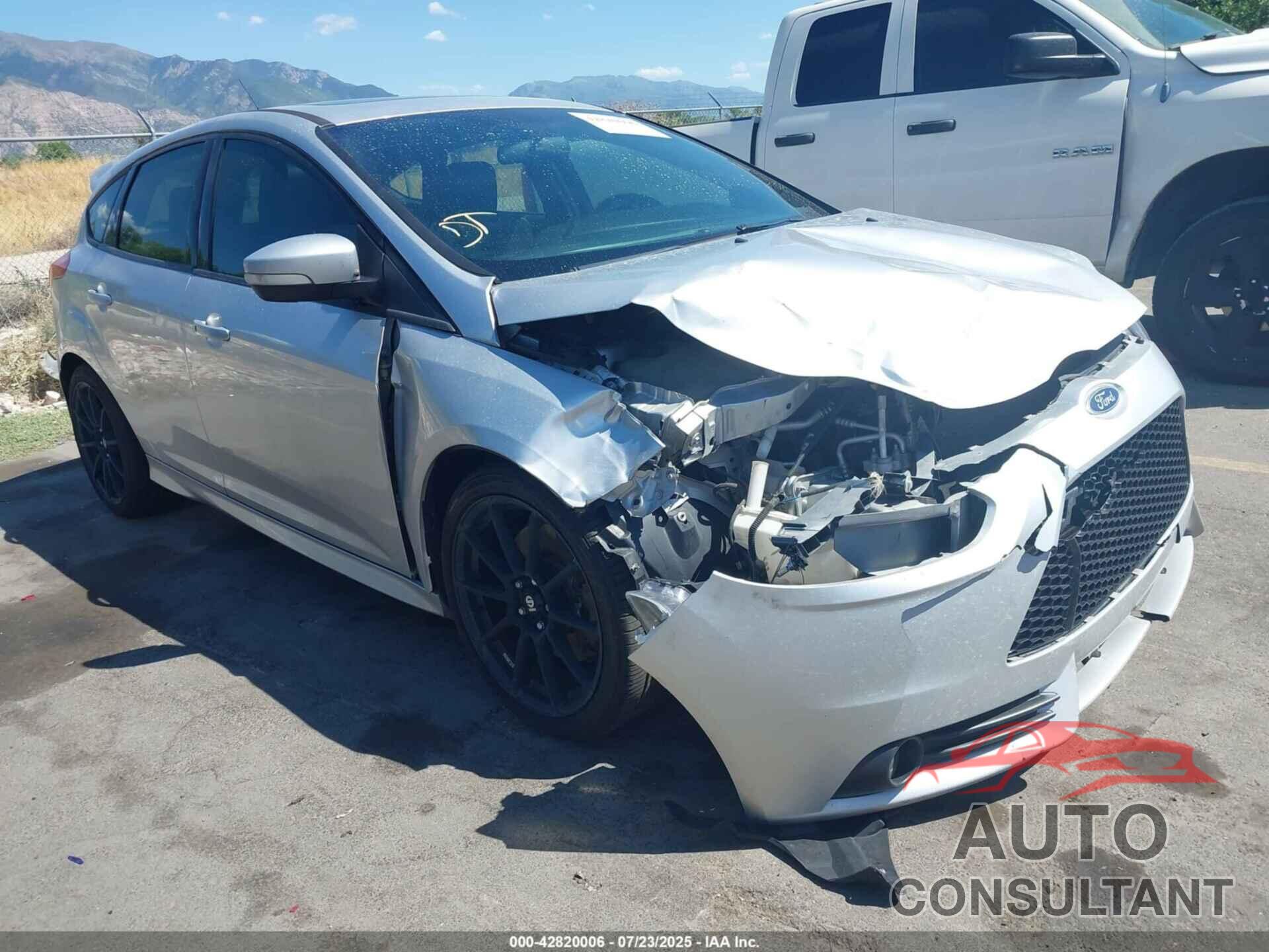 FORD FOCUS ST 2014 - 1FADP3L94EL146745
