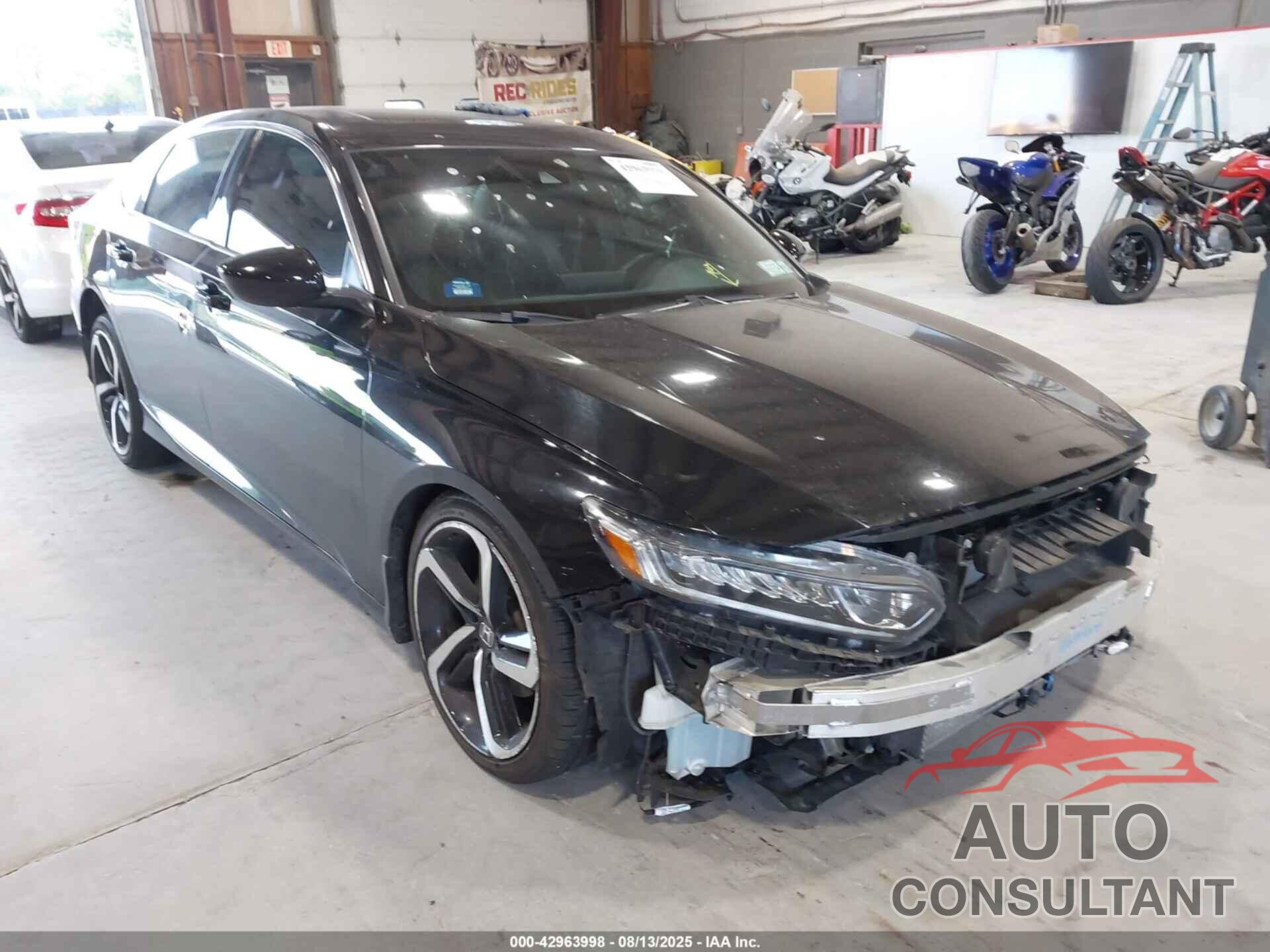 HONDA ACCORD 2019 - 1HGCV2F32KA022415