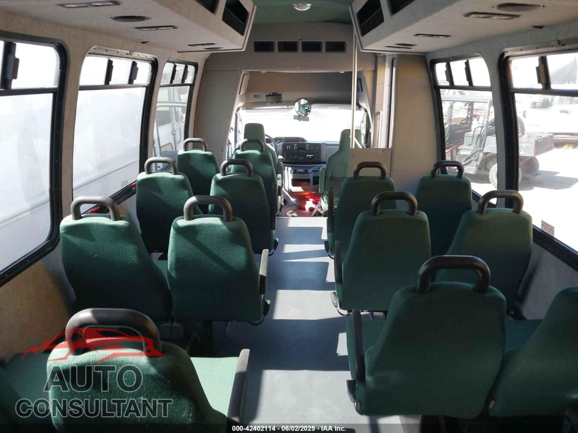FORD E-450 CUTAWAY 2011 - 1FDXE4FS7BDB09062