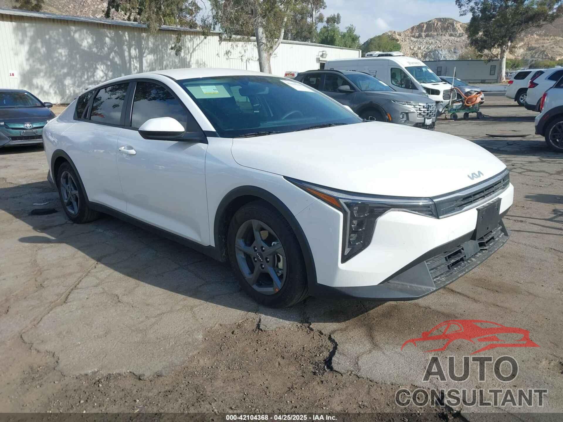 KIA K4 2025 - 3KPFT4DE7SE037846