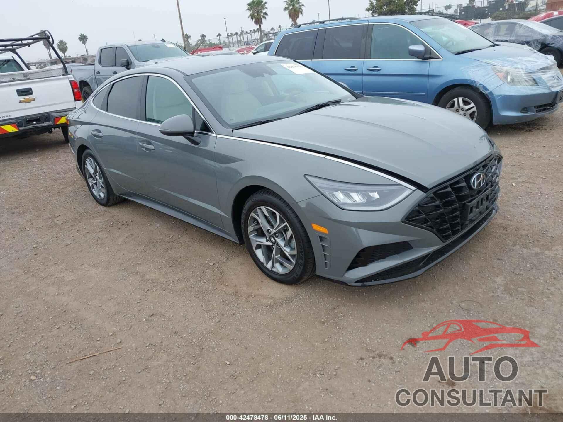 HYUNDAI SONATA 2023 - KMHL64JA2PA261804
