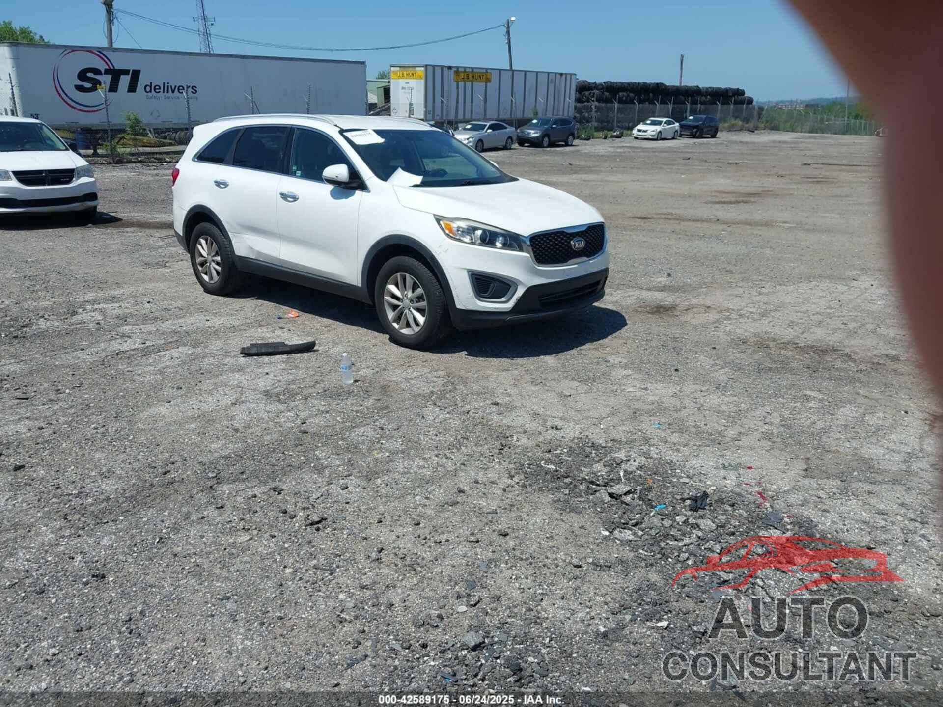 KIA SORENTO 2016 - 5XYPG4A33GG114993