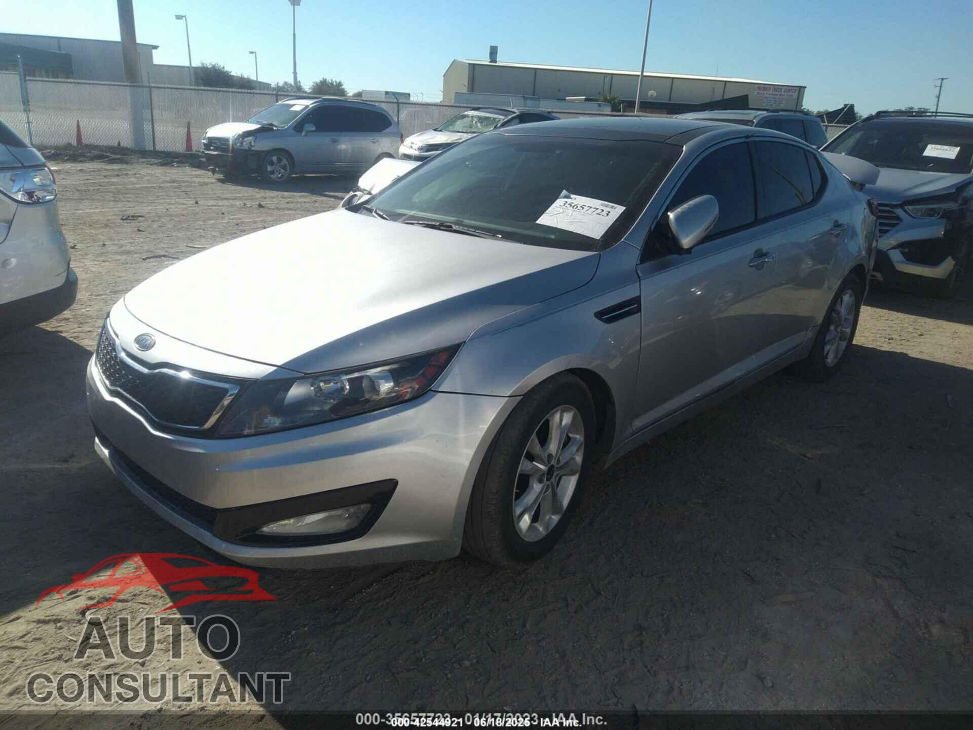 KIA OPTIMA 2011 - KNAGN4A65B5162302