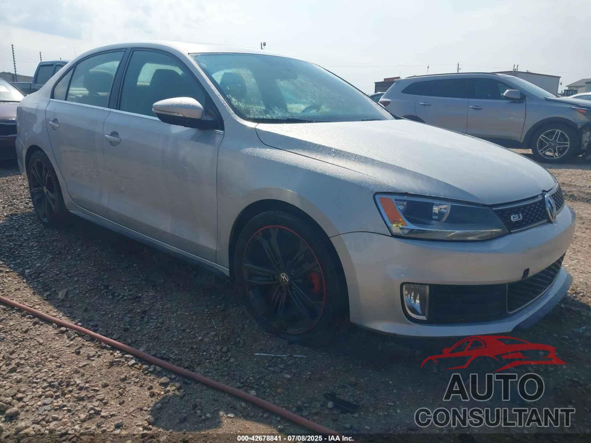VOLKSWAGEN JETTA 2013 - 3VW467AJ4DM211542