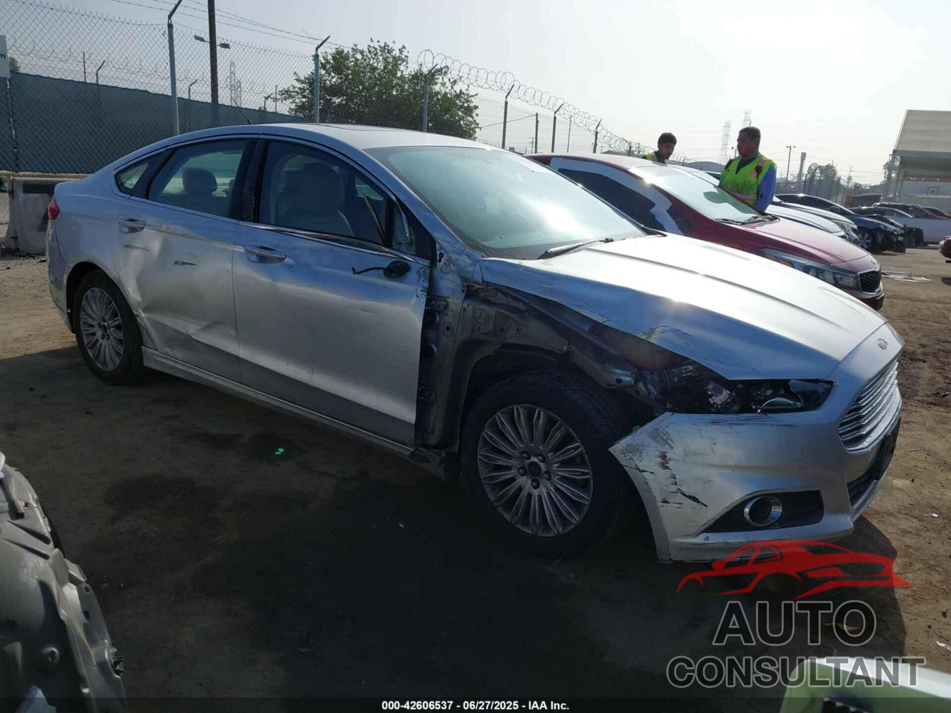 FORD FUSION ENERGI 2013 - 3FA6P0PU4DR299969